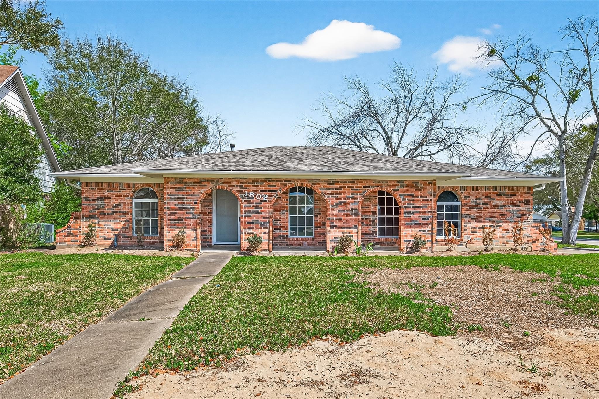 Terrence Dr, Stafford, TX 77477