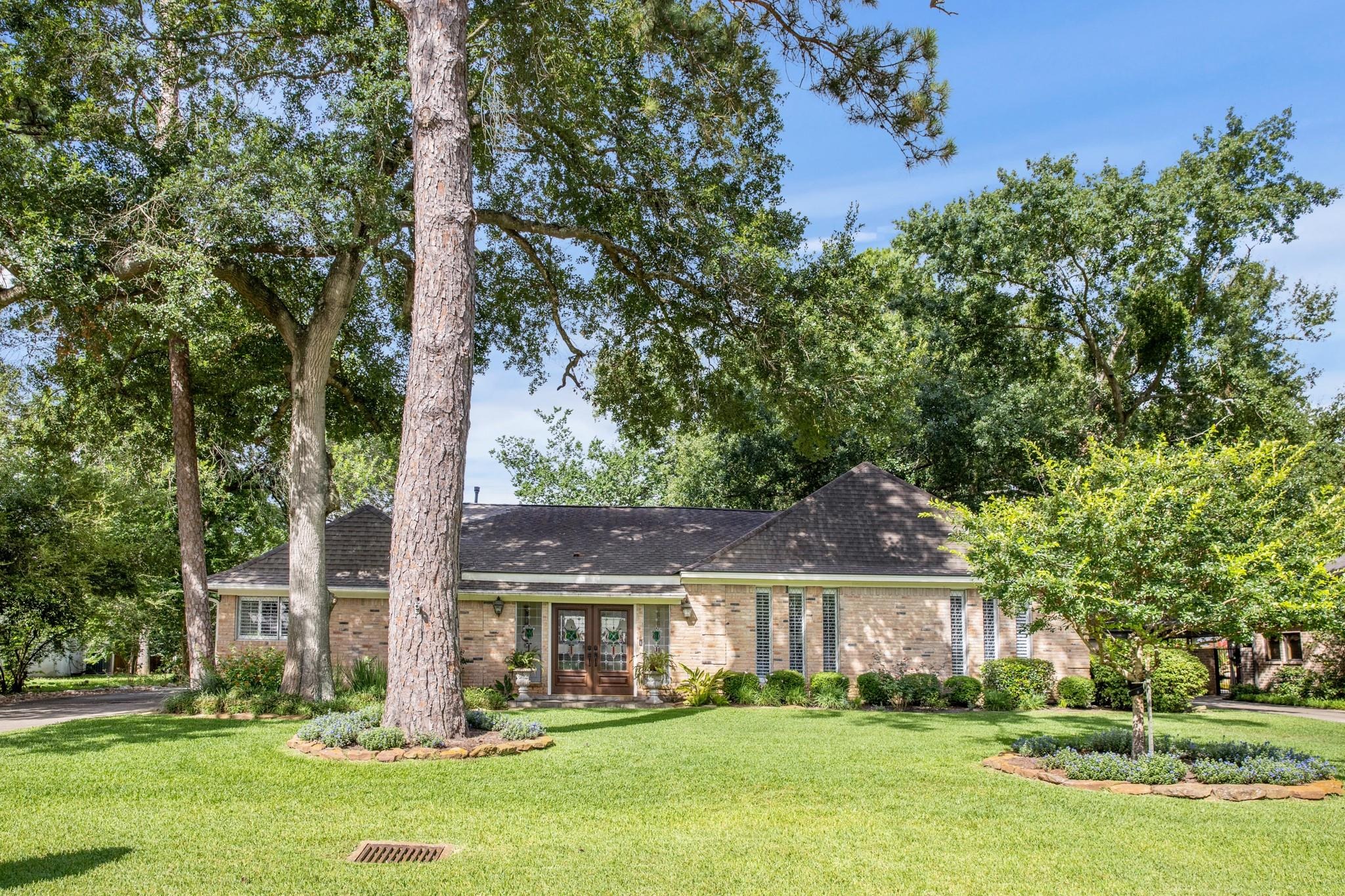 Kiamesha Ct, Houston, TX 77069