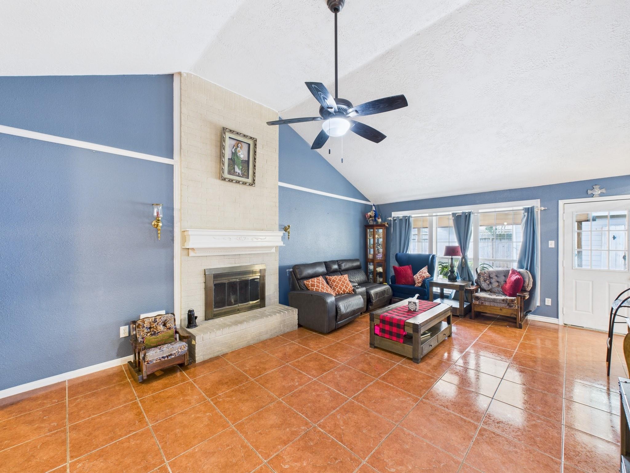 Meadow Dr, Houston, TX 77073 #1