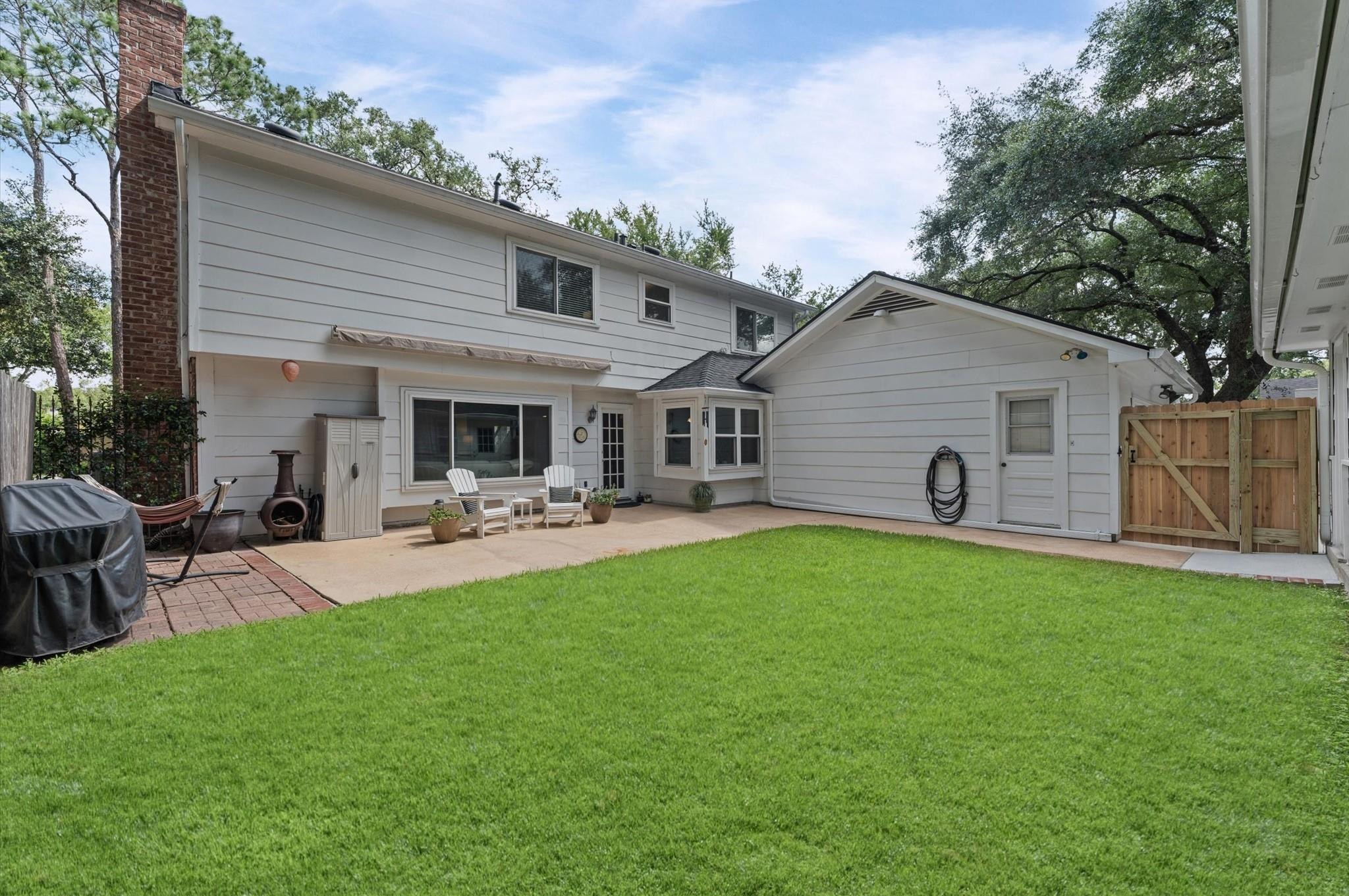 Broadmoor Dr, Sugar Land, TX 77478 #1