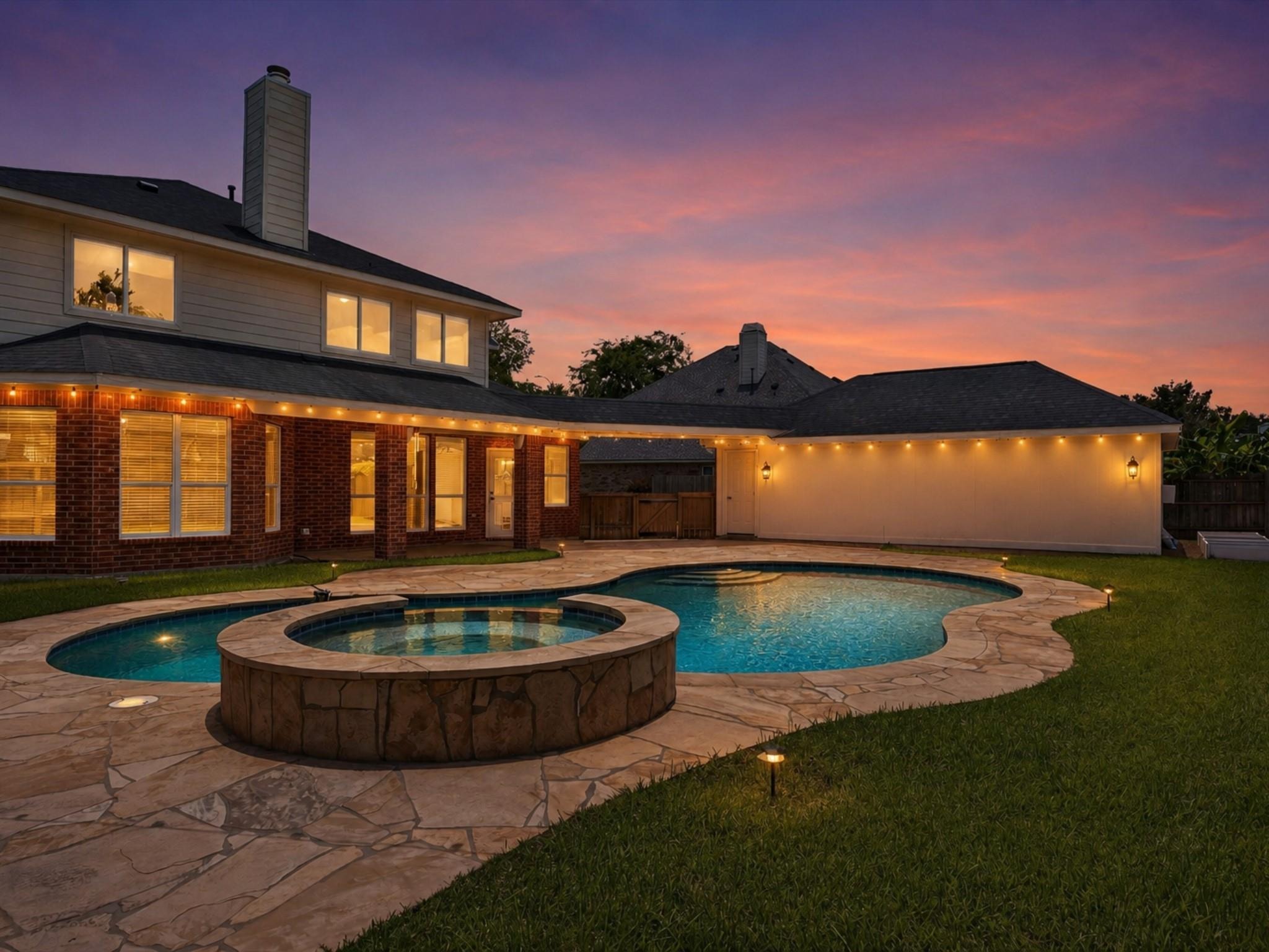 Shady Bend Dr, Sugar Land, TX 77479