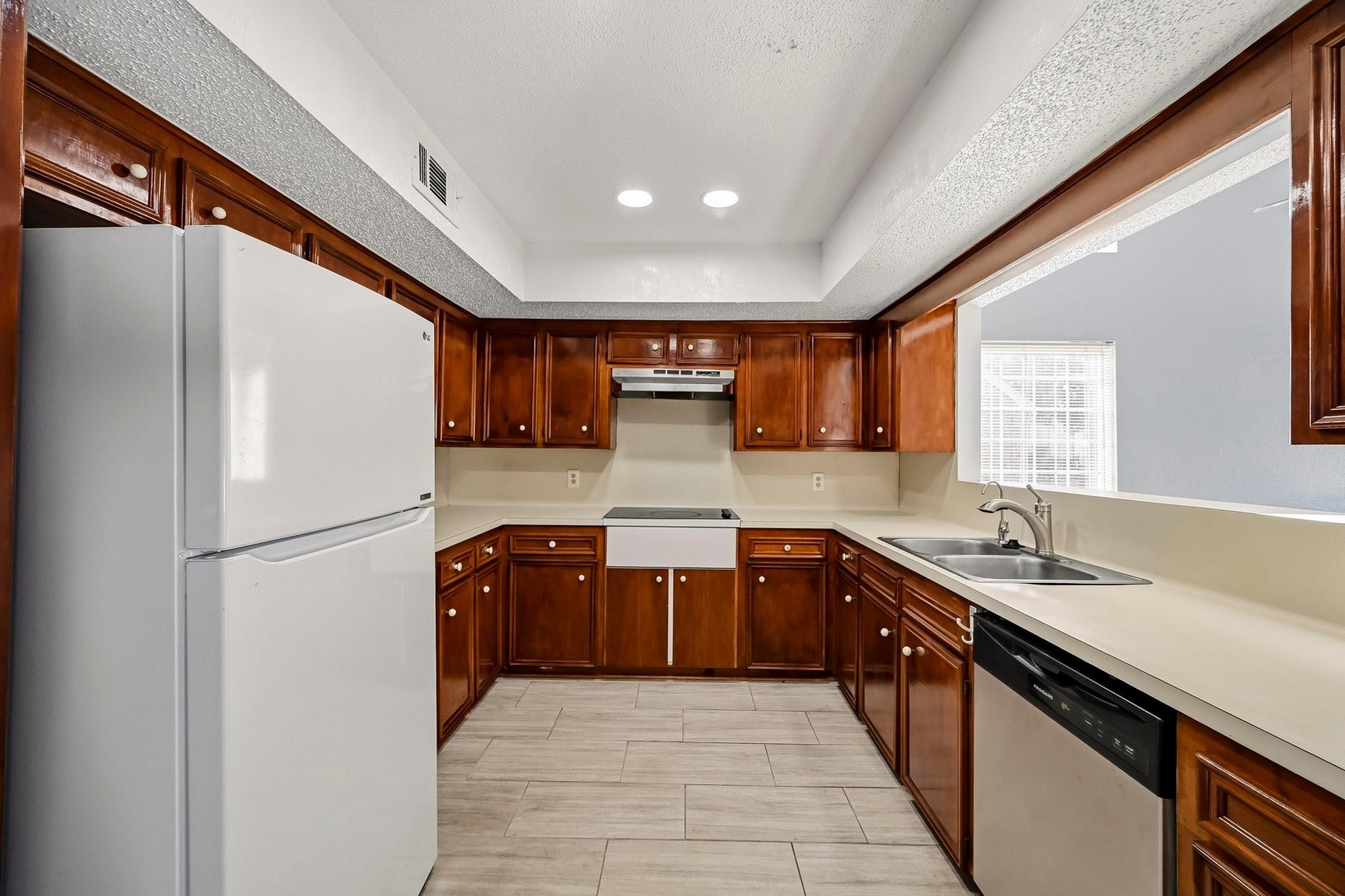 Village Bend Ln, Houston, TX 77072 #1