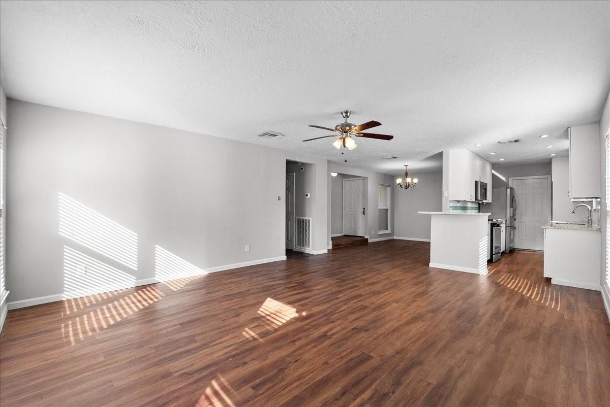 Wavecrest St, League City, TX 77573 #1