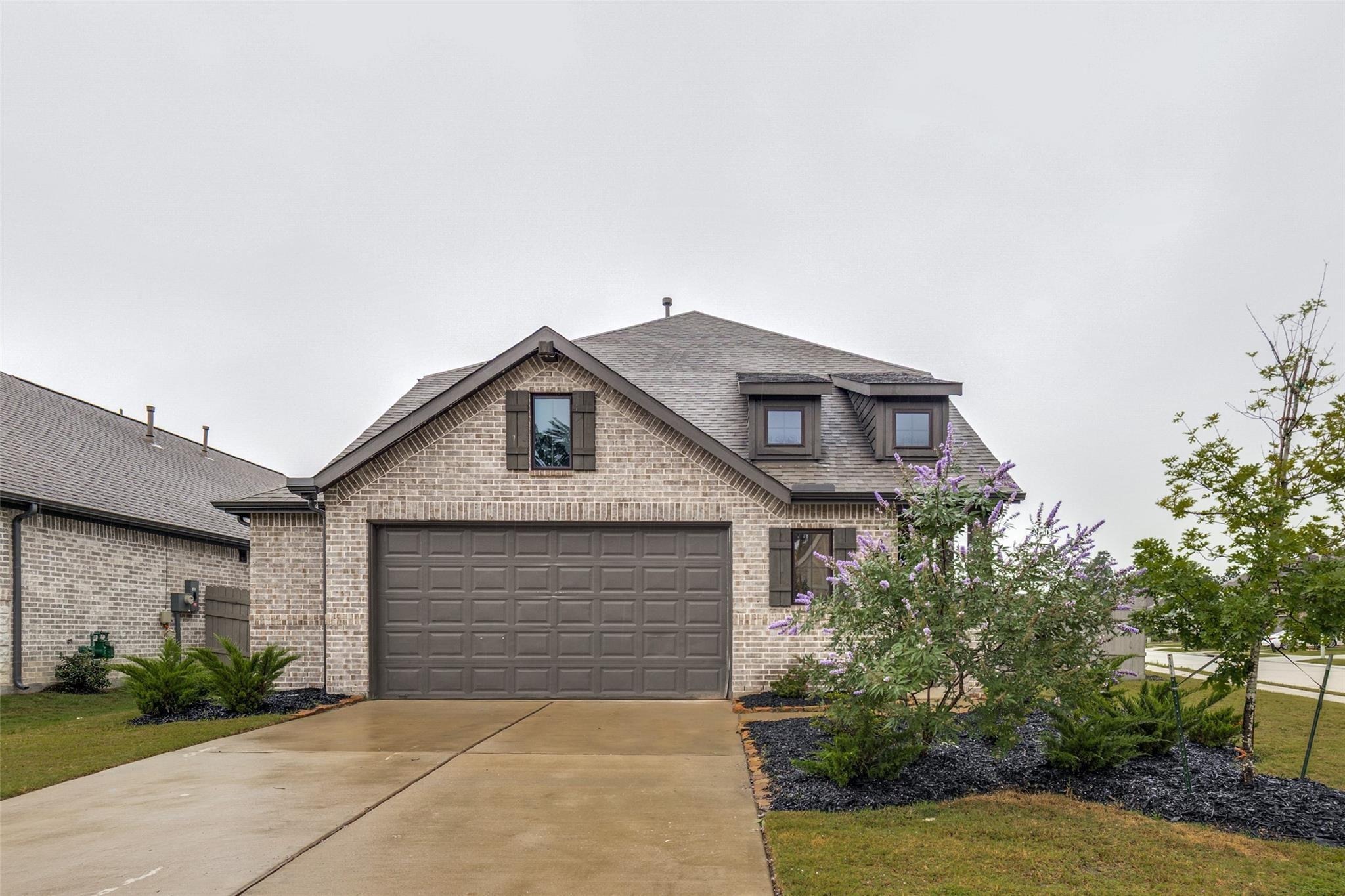 Harvest Moon Ct, Conroe, TX 77302