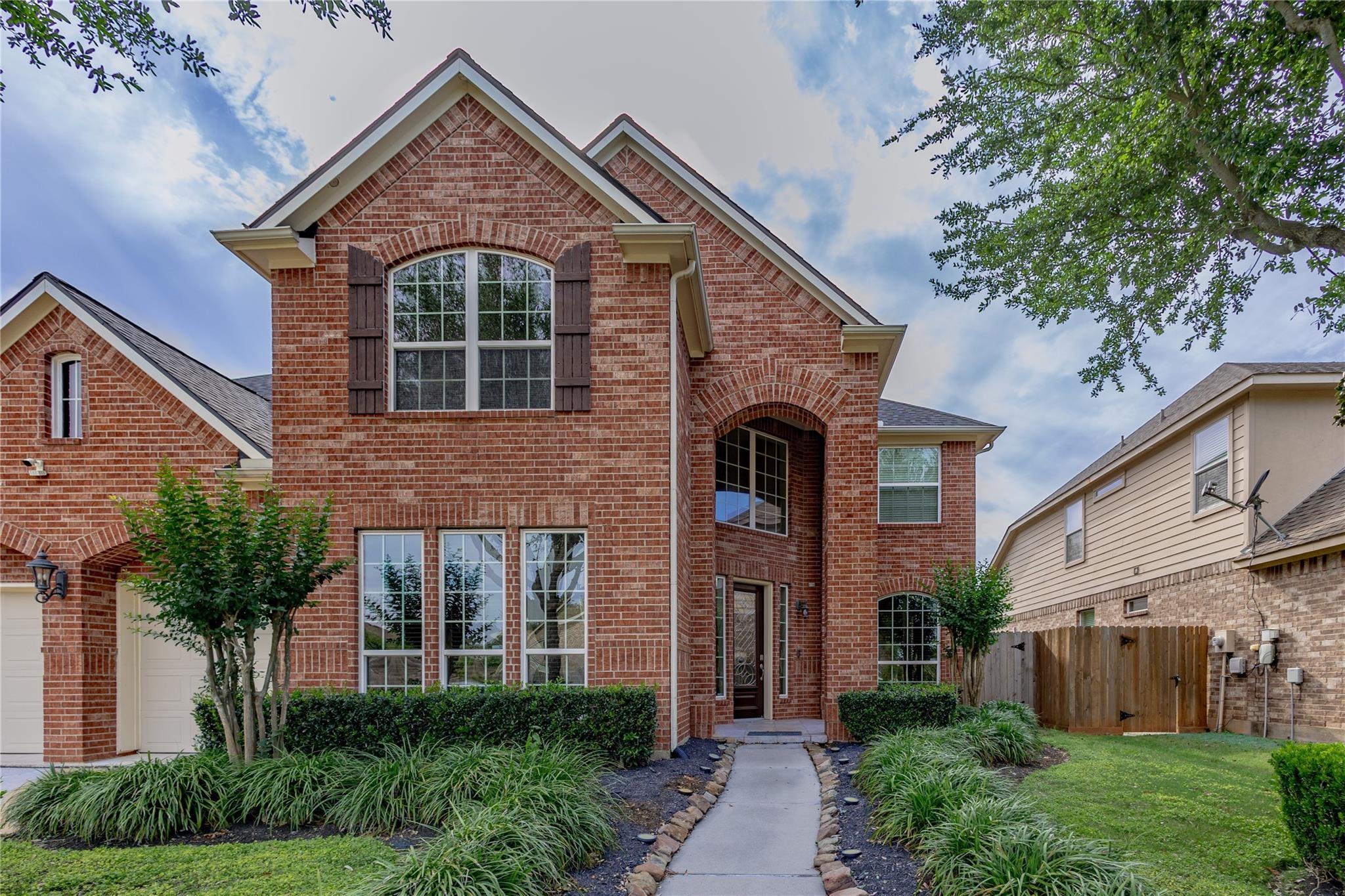 Trillium Dr, Sugar Land, TX 77479