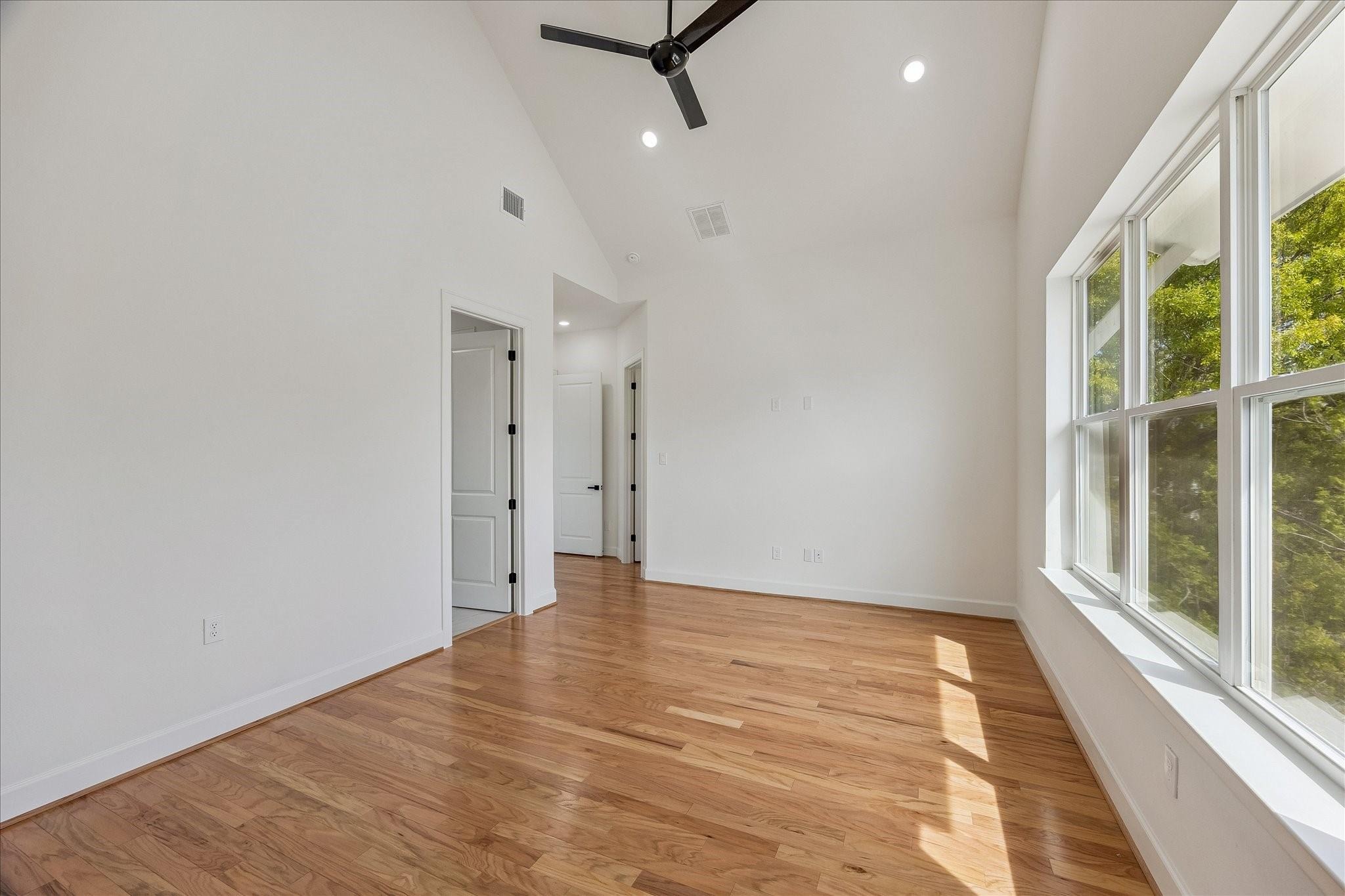 Campbell Rd, Houston, TX 77080 #1
