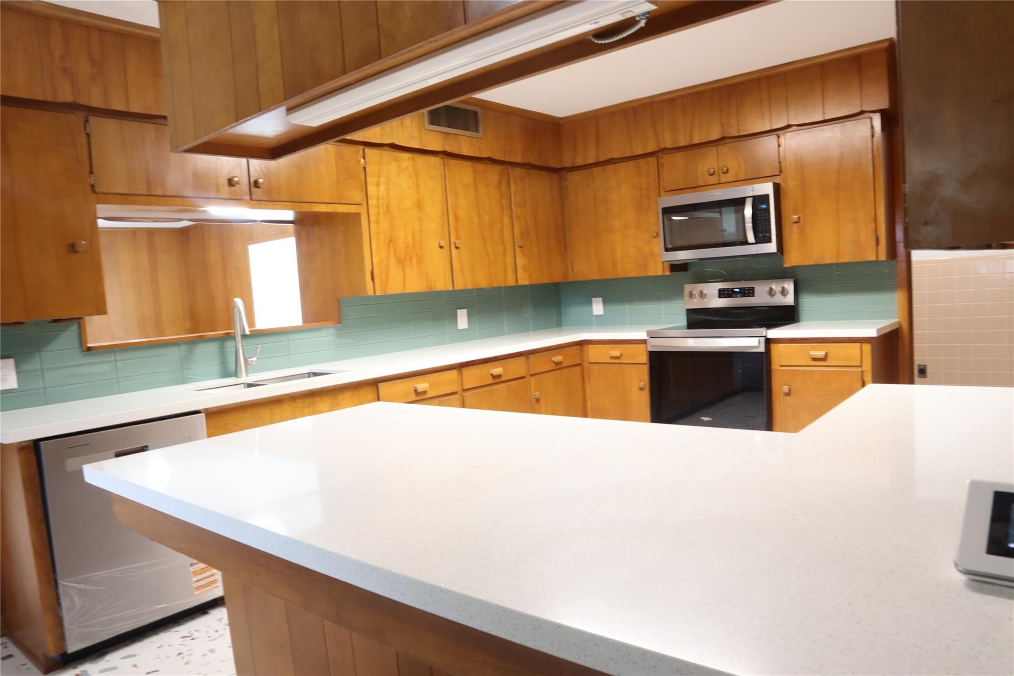 Evergreen Ln, LA Marque, TX 77568 #1