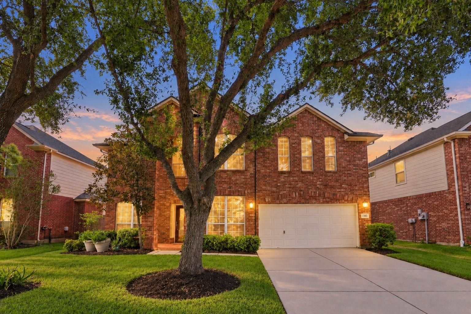 Summit Bay Dr, Pearland, TX 77584