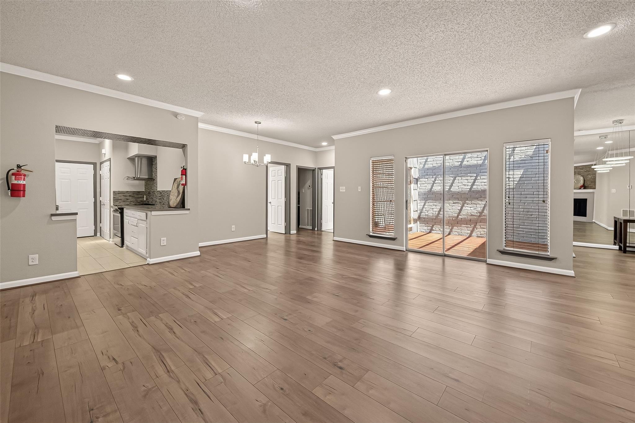 Breakwood Dr, Houston, TX 77025 #1