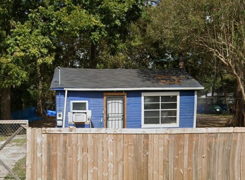 Finch St, Houston, TX 77028