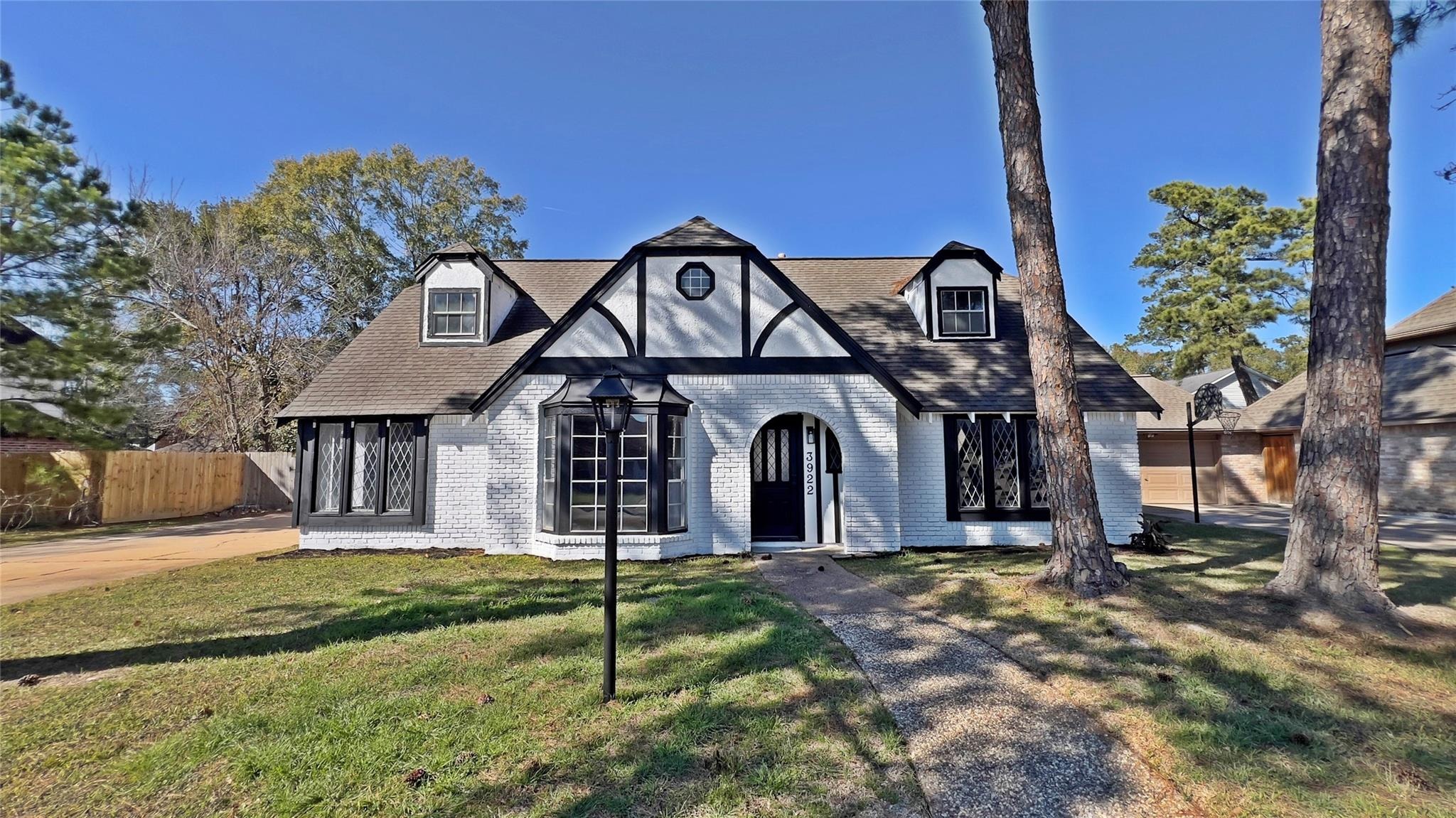 Highpines Dr, Houston, TX 77068