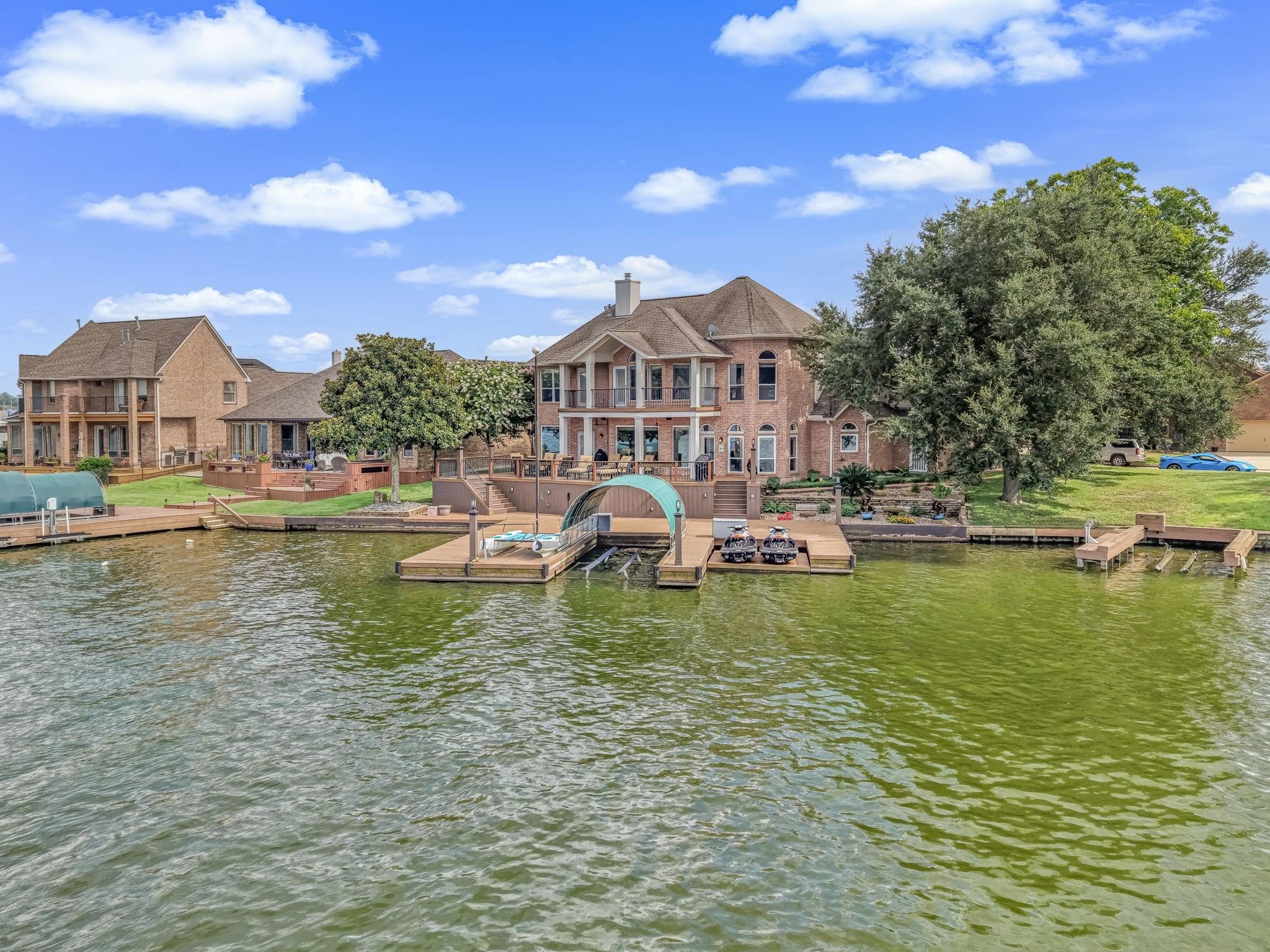 Bayshore Dr, Montgomery, TX 77356
