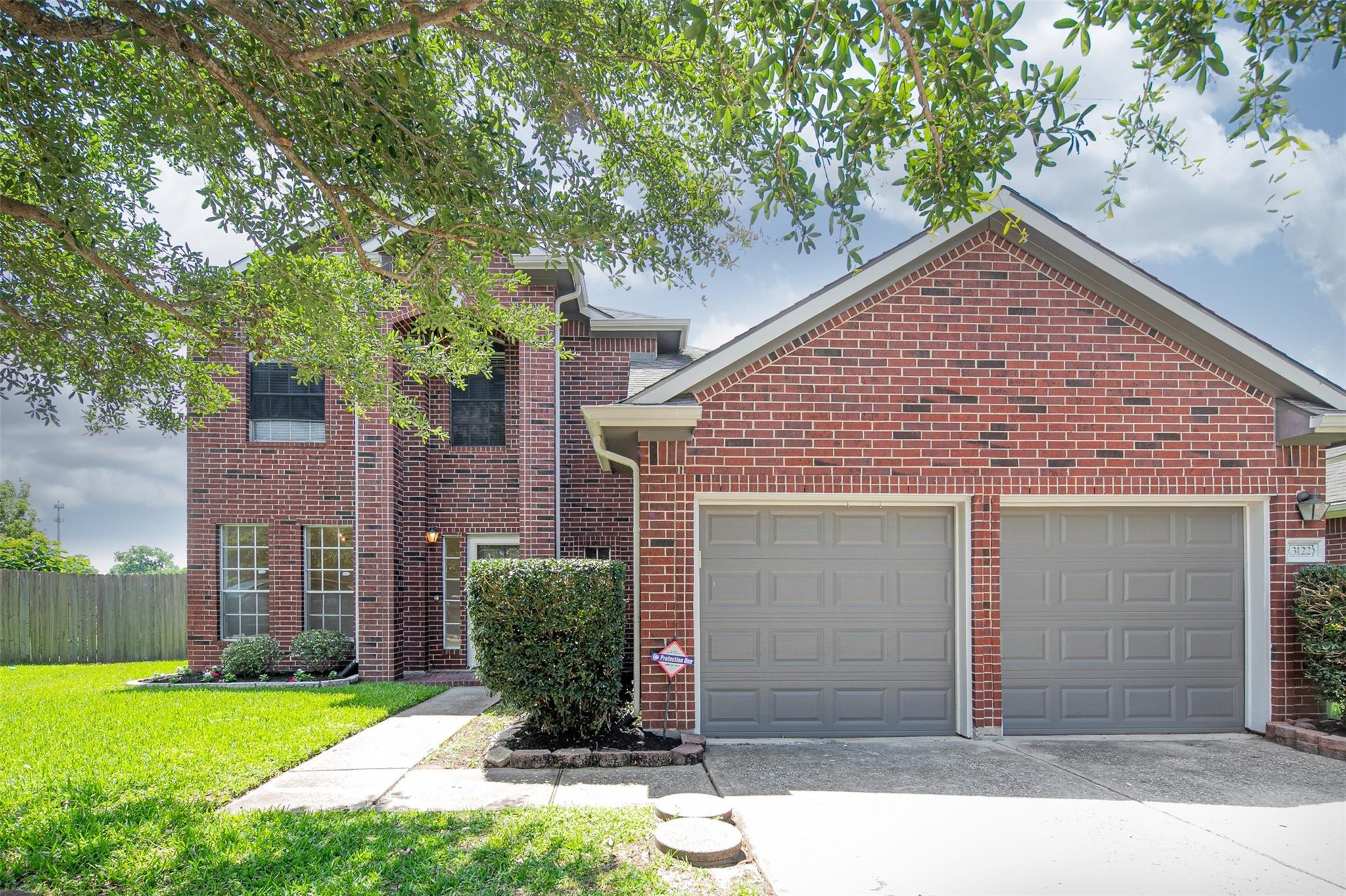 Glen Cullen Ln, Pearland, TX 77584