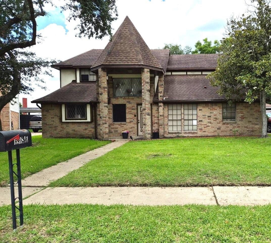 Bonita Springs Dr, Houston, TX 77083