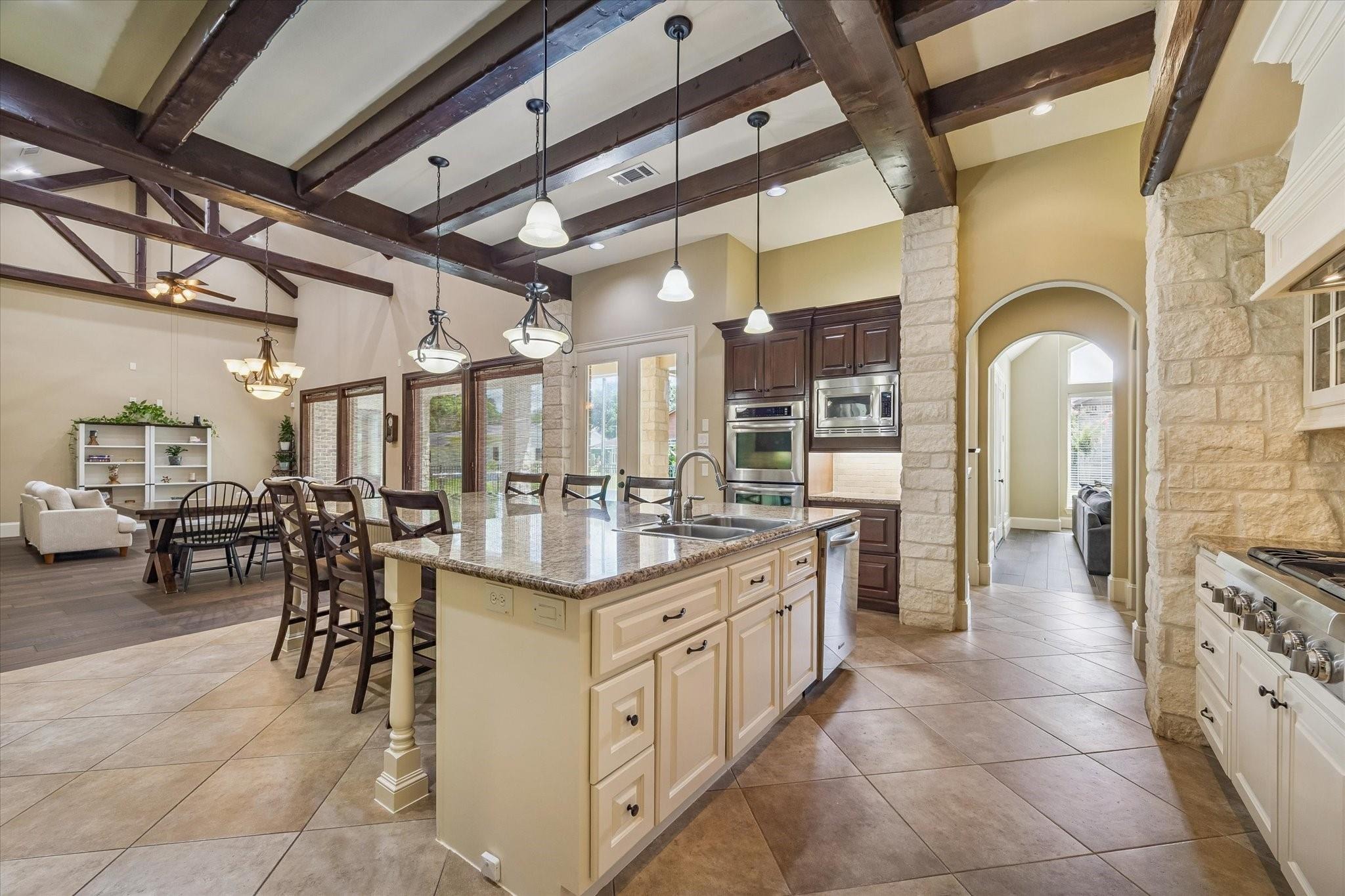 Otto St, East Bernard, TX 77435 #1