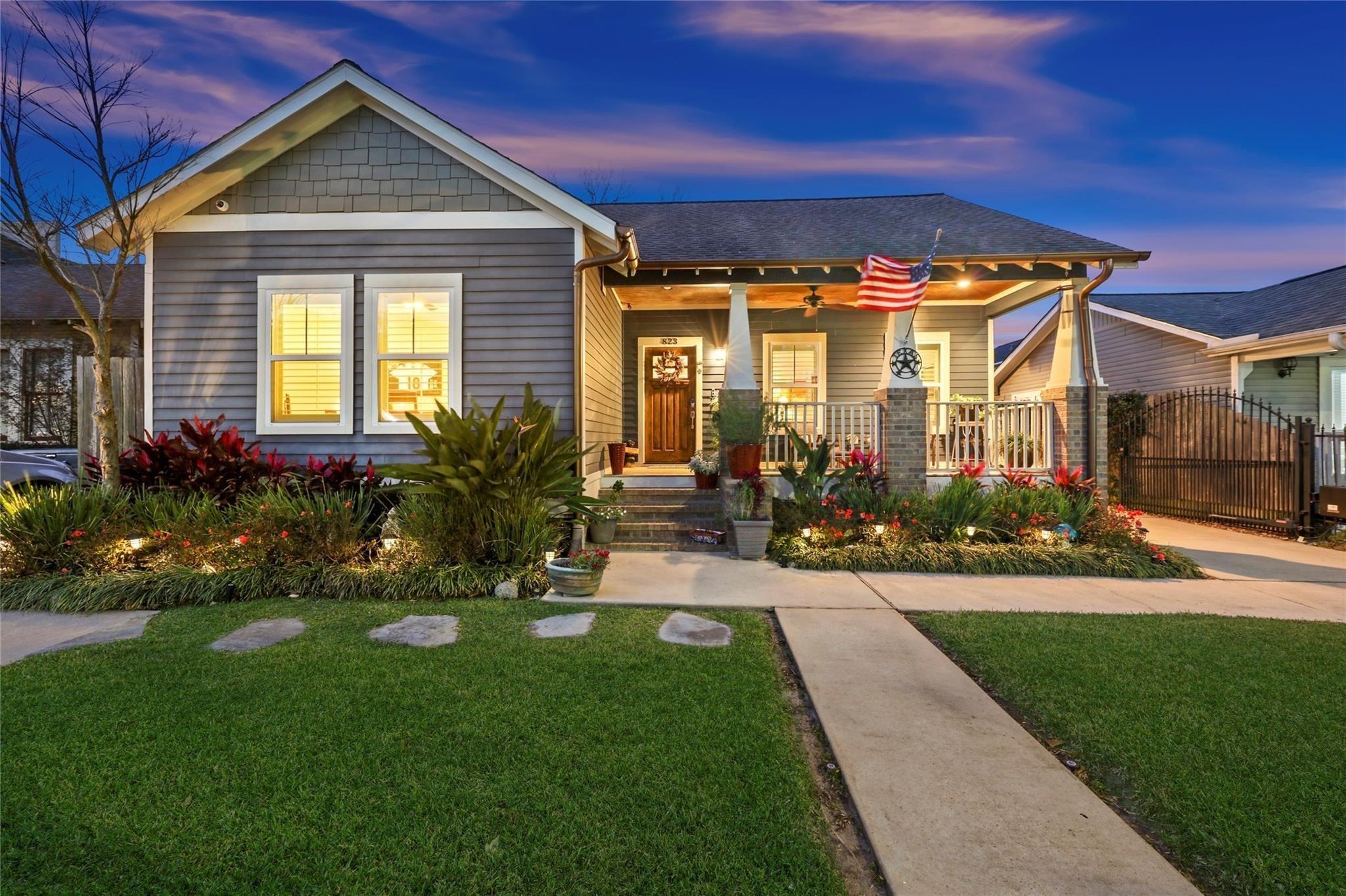 27th St, Houston, TX 77009