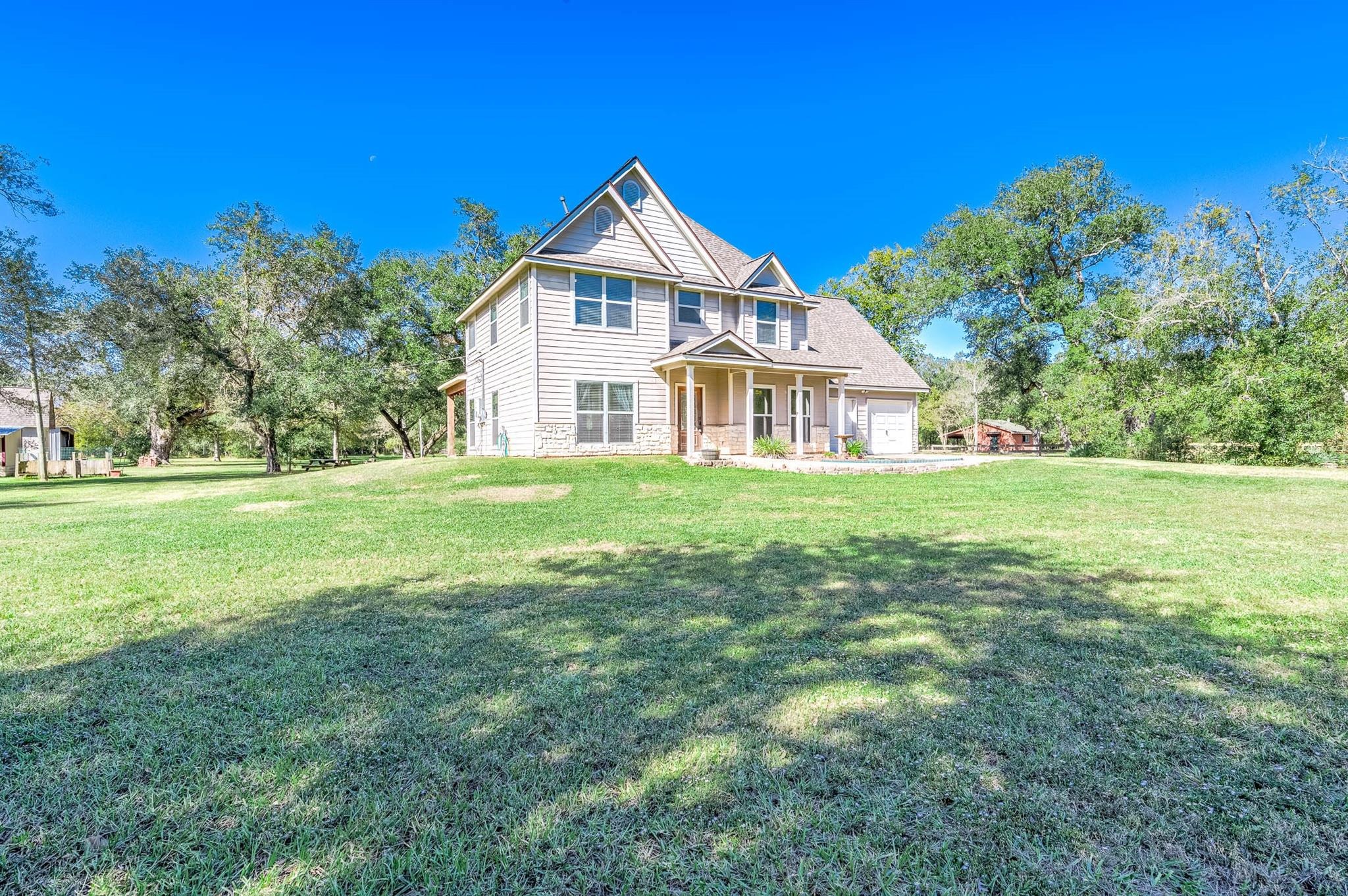 Live Oak Dr, Damon, TX 77430