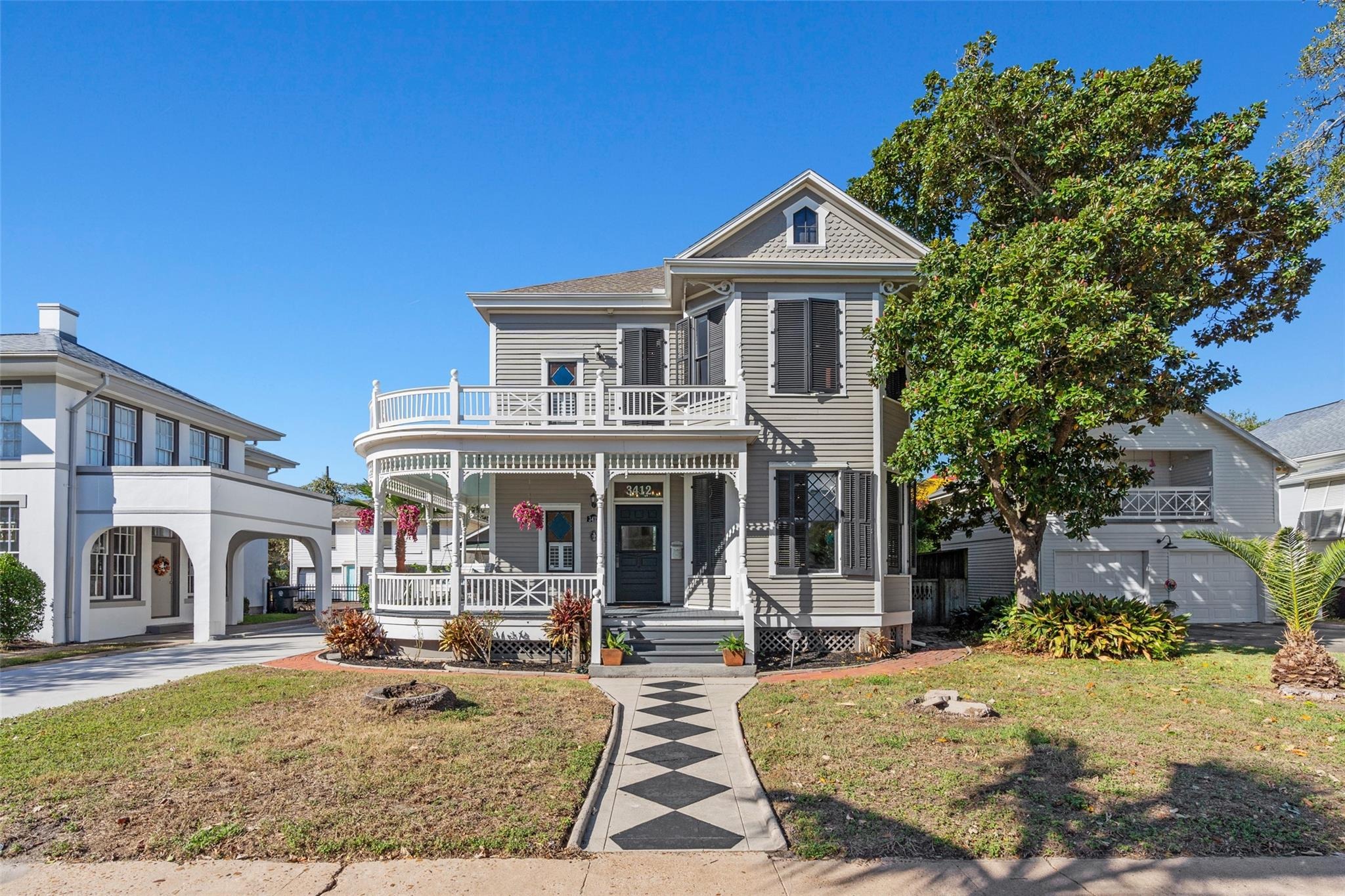 Avenue O , Galveston, TX 77550