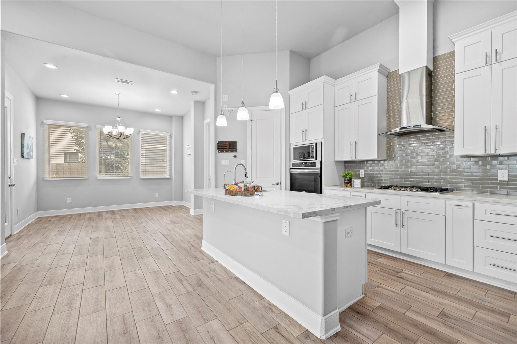 Intervale St, Houston, TX 77075 #1