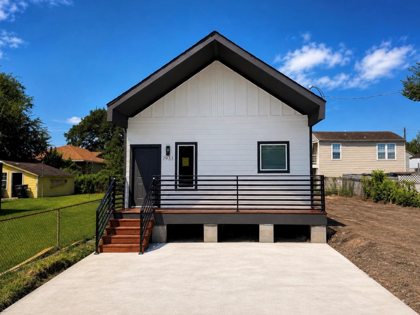 Goode St, Houston, TX 77012