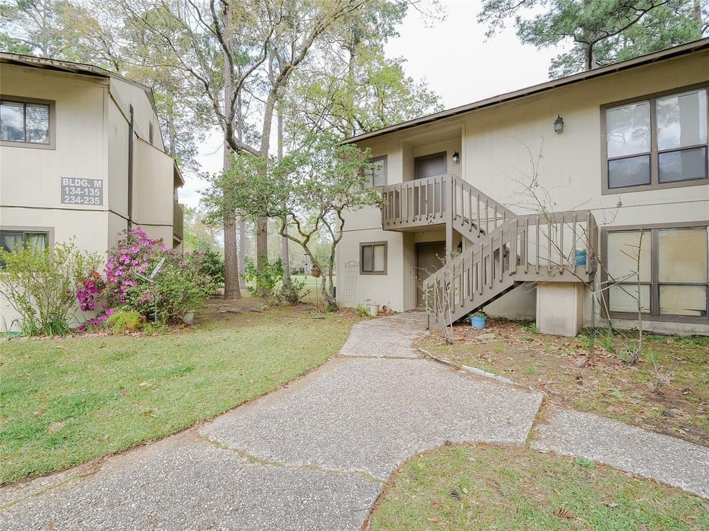 Diamondhead Blvd, Crosby, TX 77532