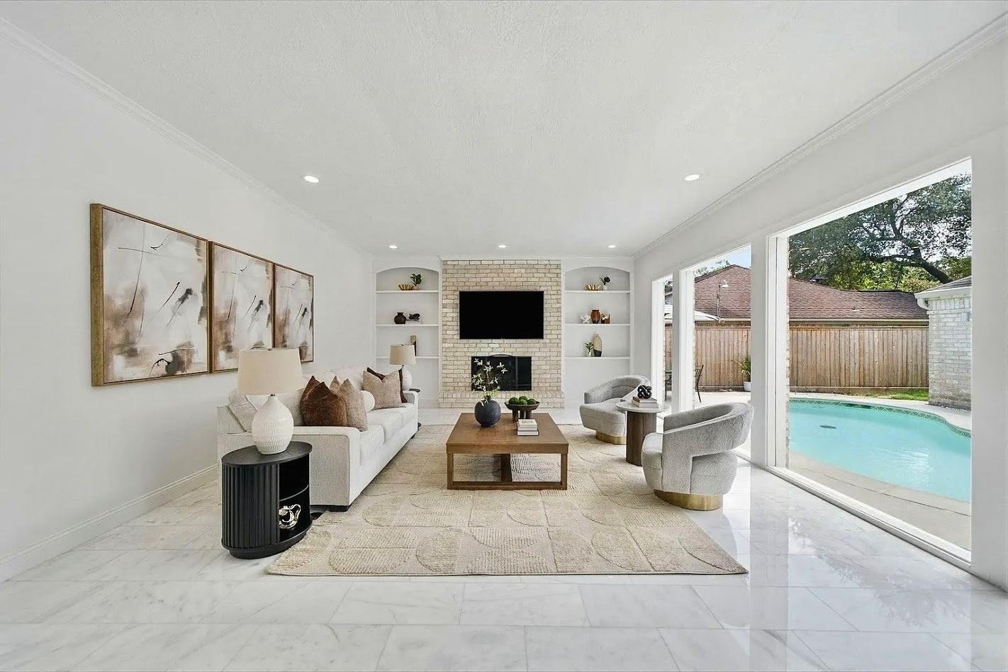 Briar Forest Dr, Houston, TX 77042