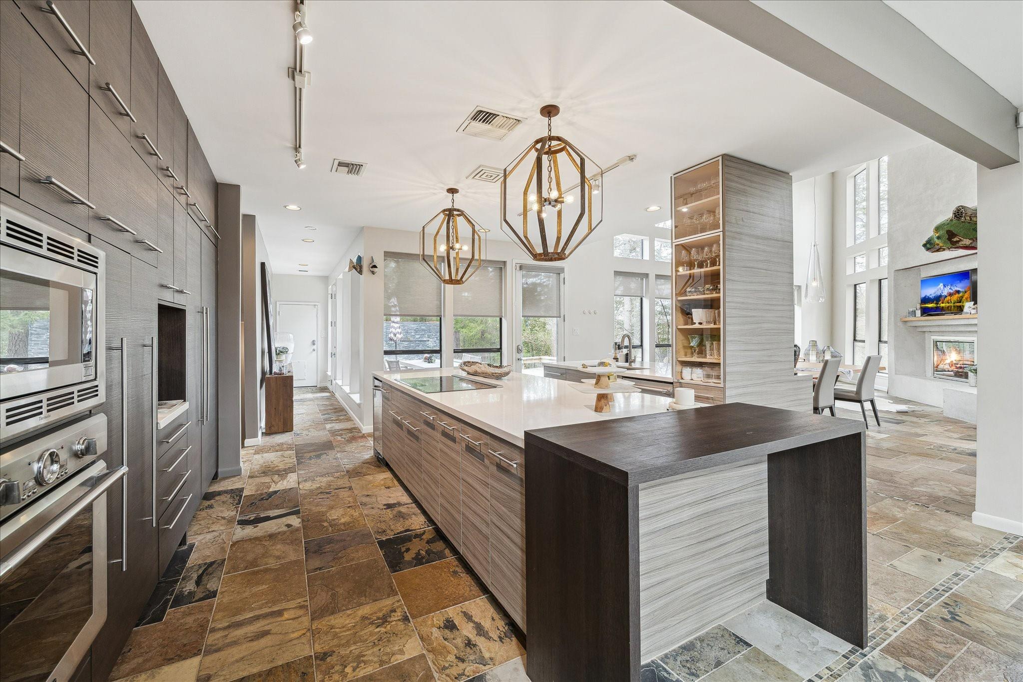 Holly Hollow St, Tomball, TX 77377 #1