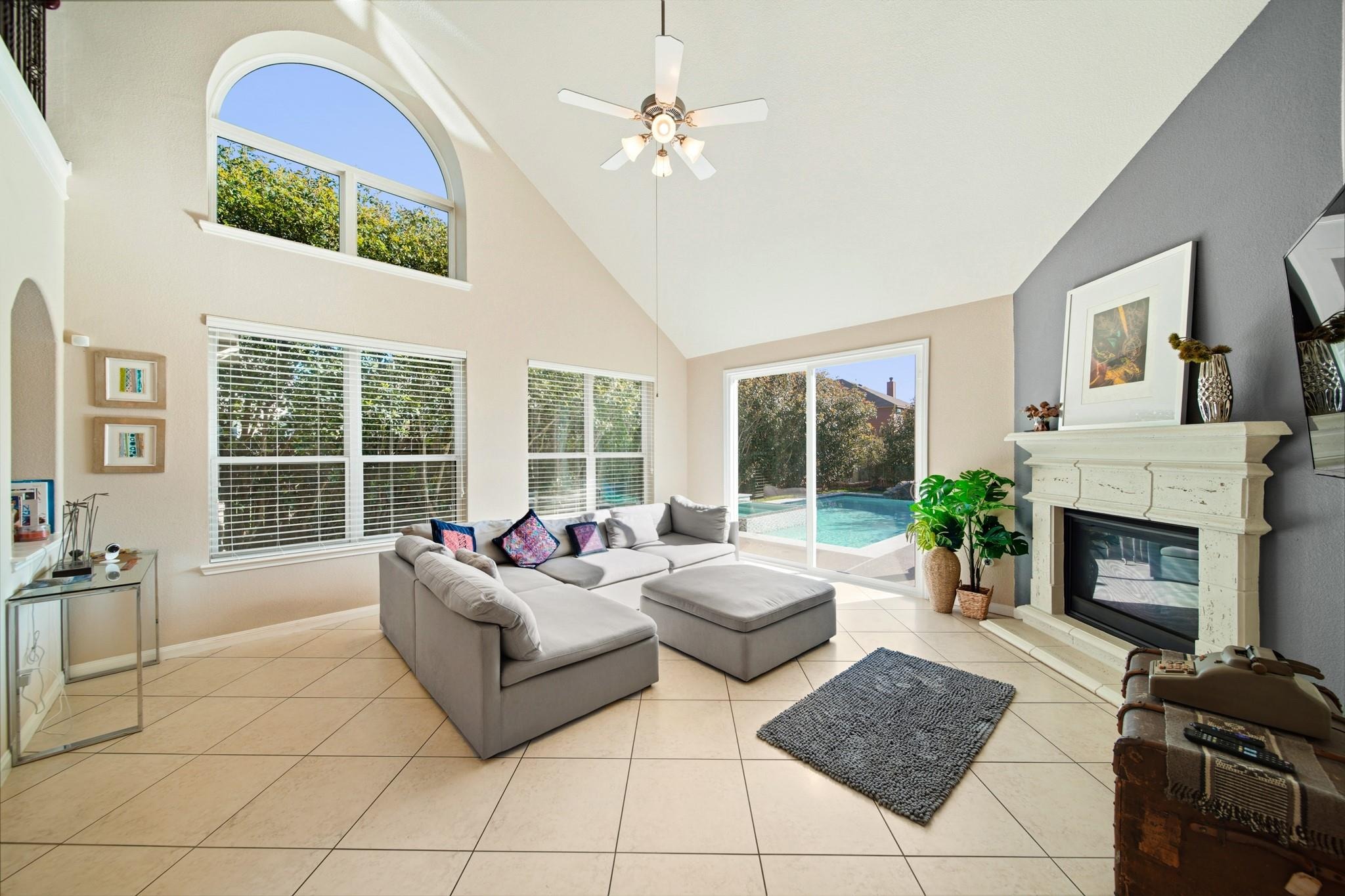 Starlight Canyon Ln, Katy, TX 77494