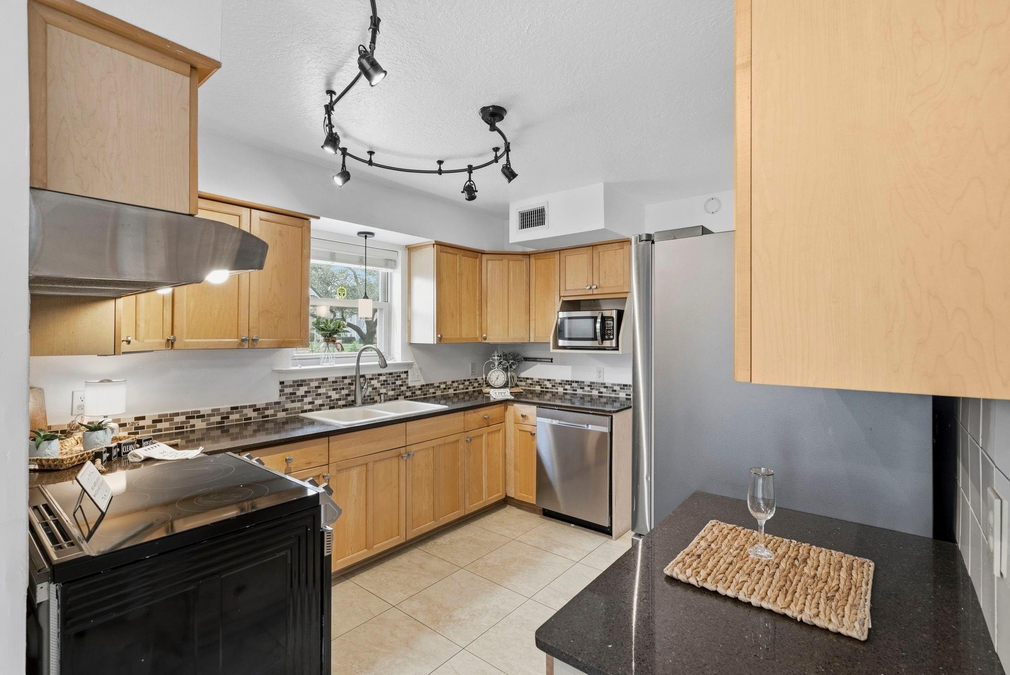 Durfey Ln, Katy, TX 77449 #1