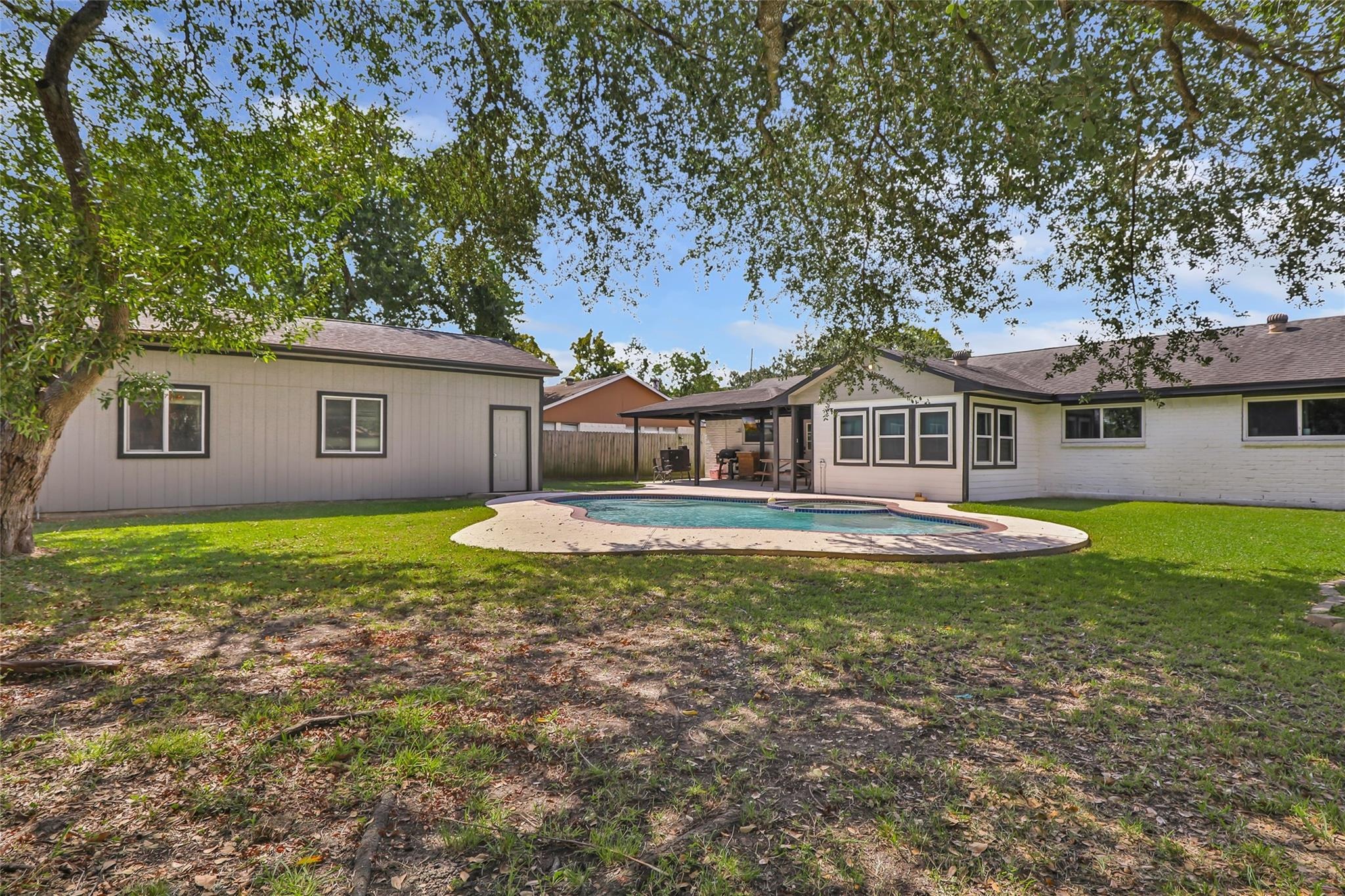 Ramsey Rd, Crosby, TX 77532
