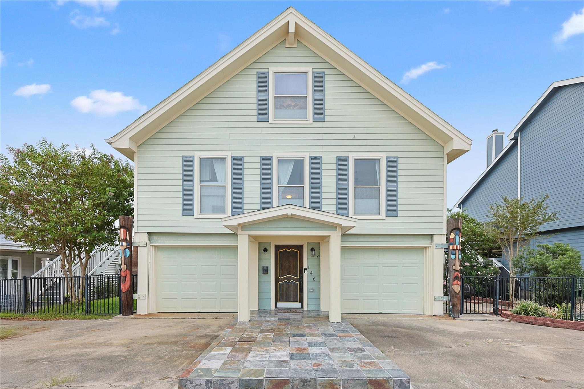 Tamana Dr, Galveston, TX 77554
