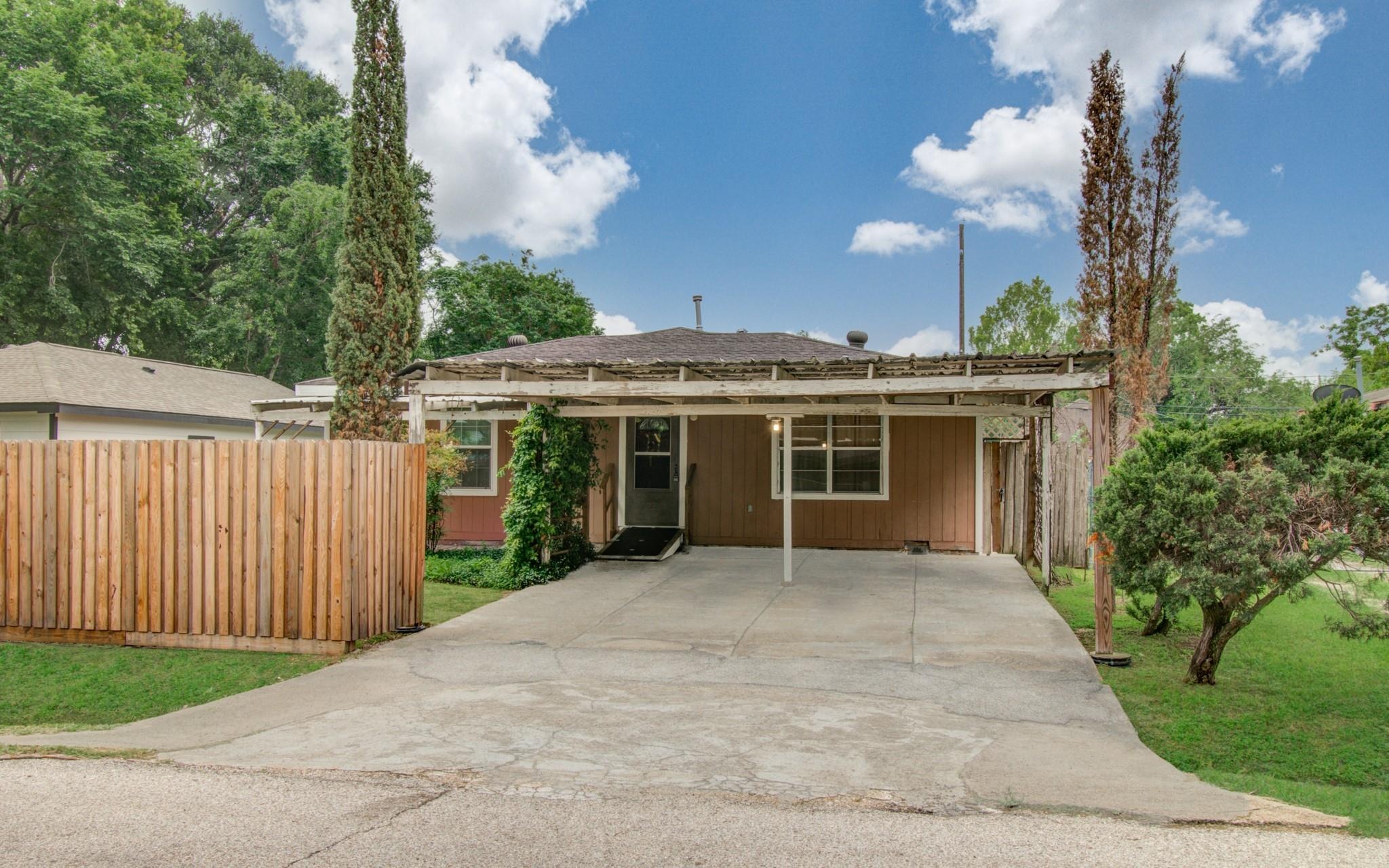 Tangiers Rd, Houston, TX 77041