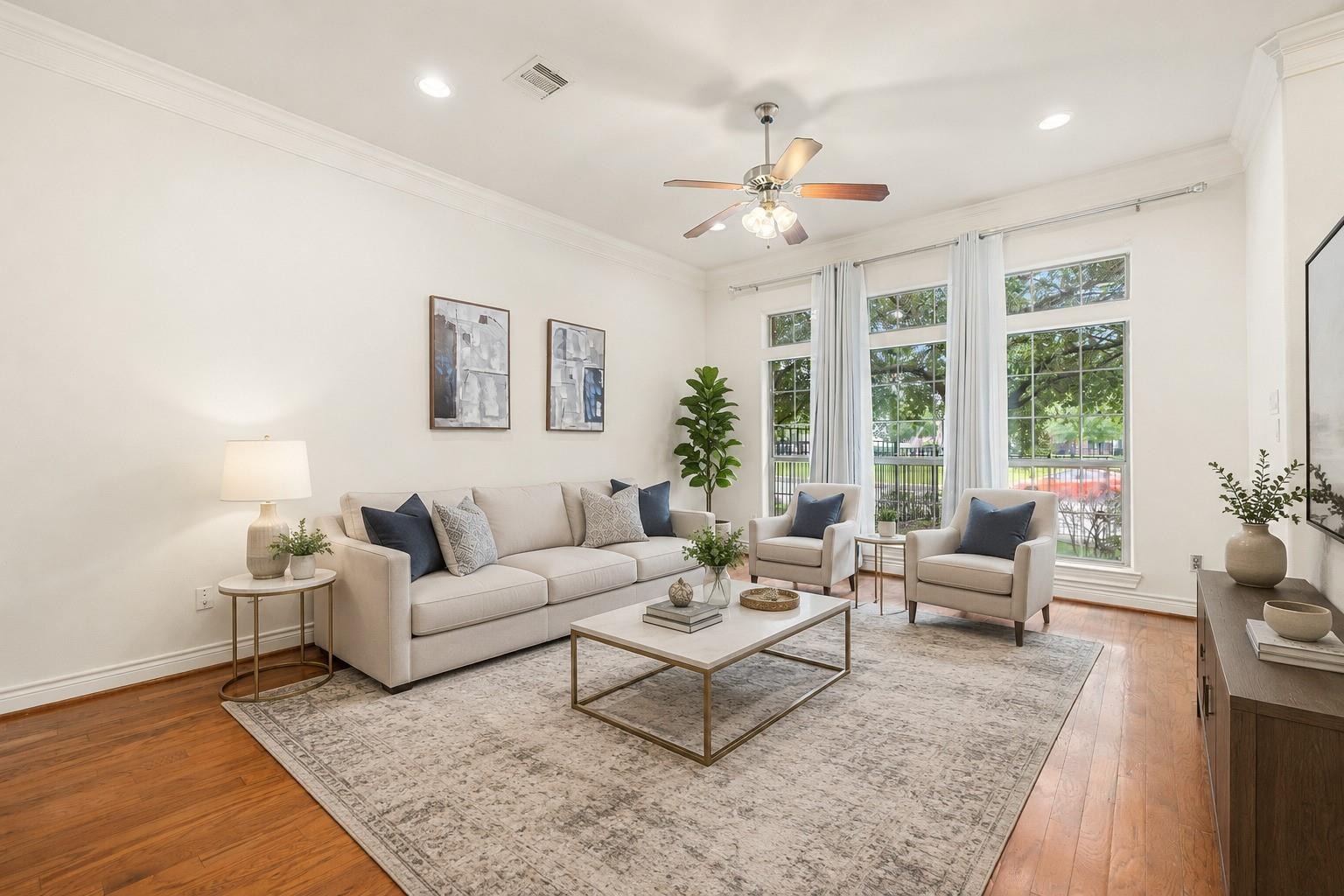 Lakes At 610 Dr, Houston, TX 77054