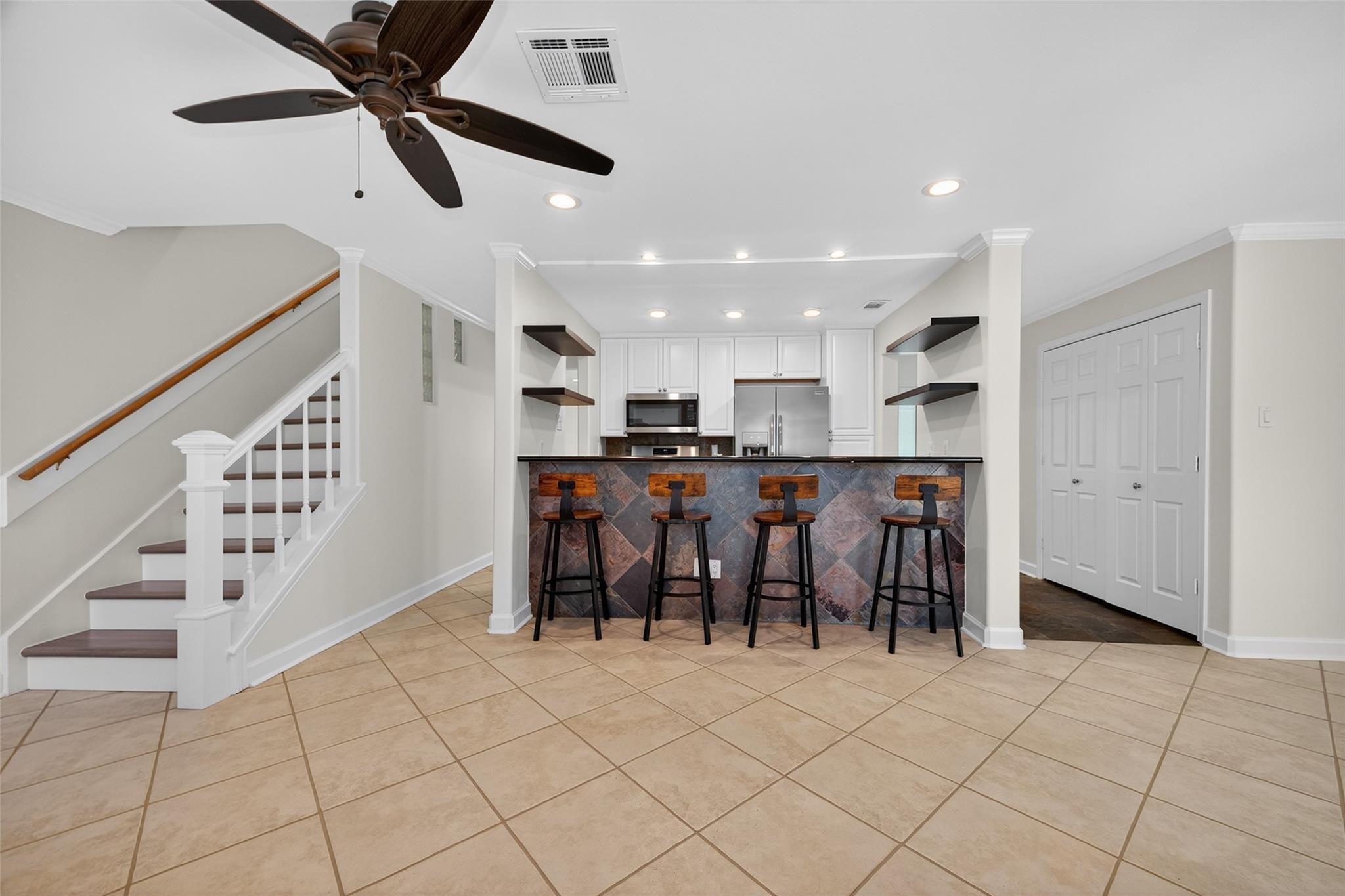 Worthshire St, Houston, TX 77008 #1