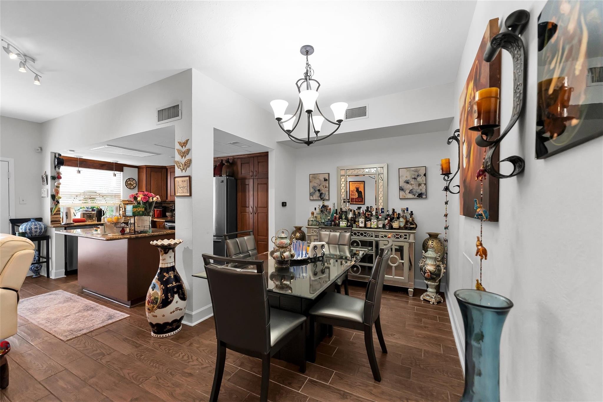 Barryknoll Ln, Houston, TX 77079 #1