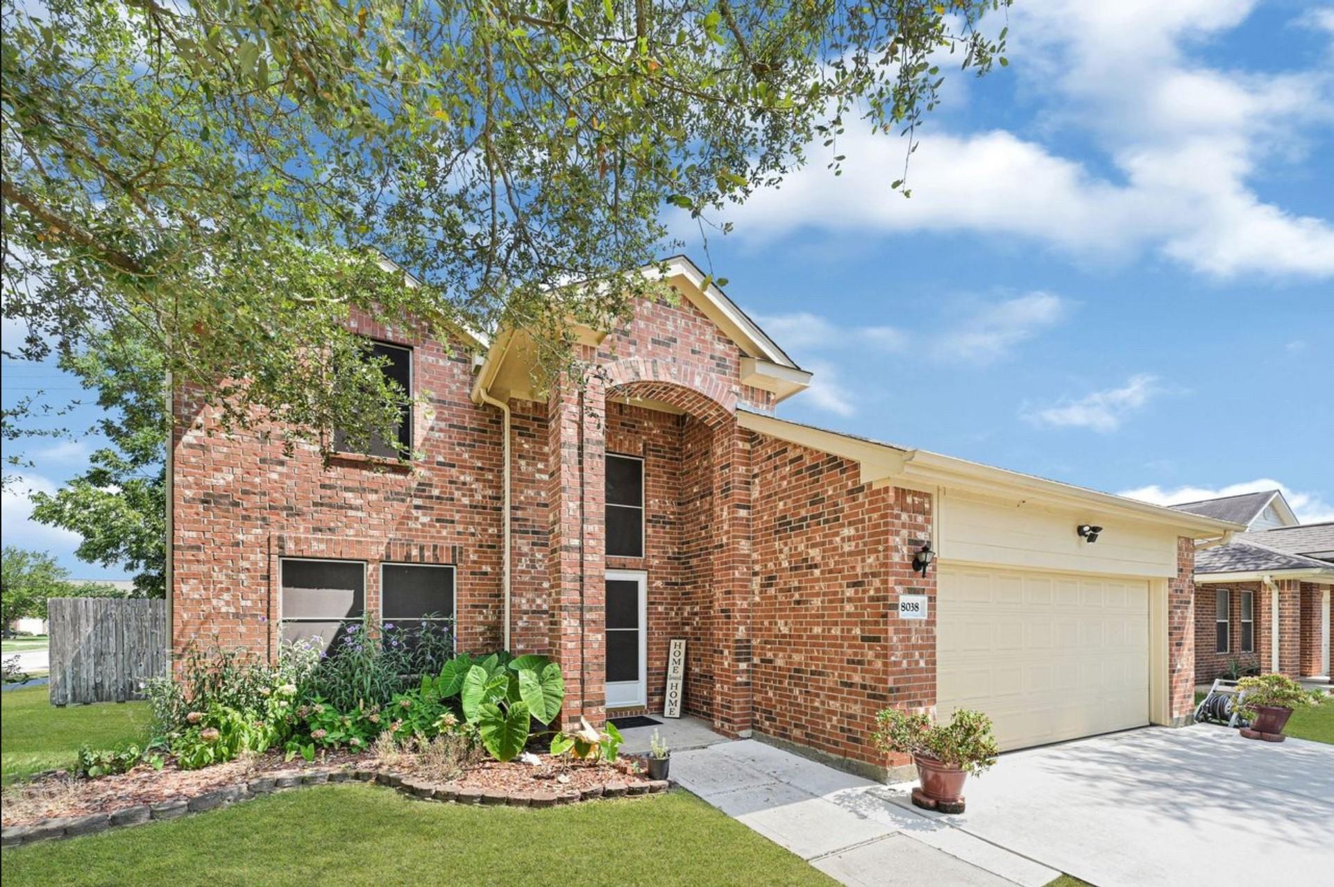 Echinacea Dr, Baytown, TX 77521