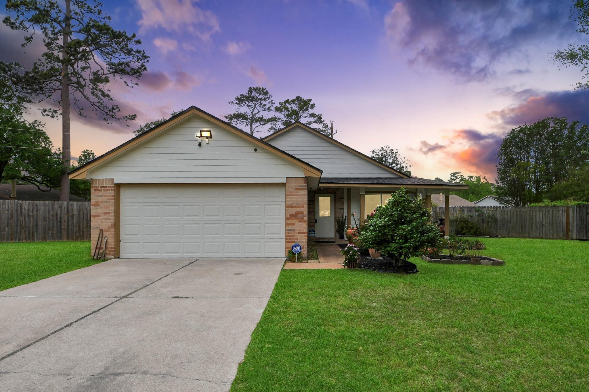 Thistle Trail Dr, Houston, TX 77070
