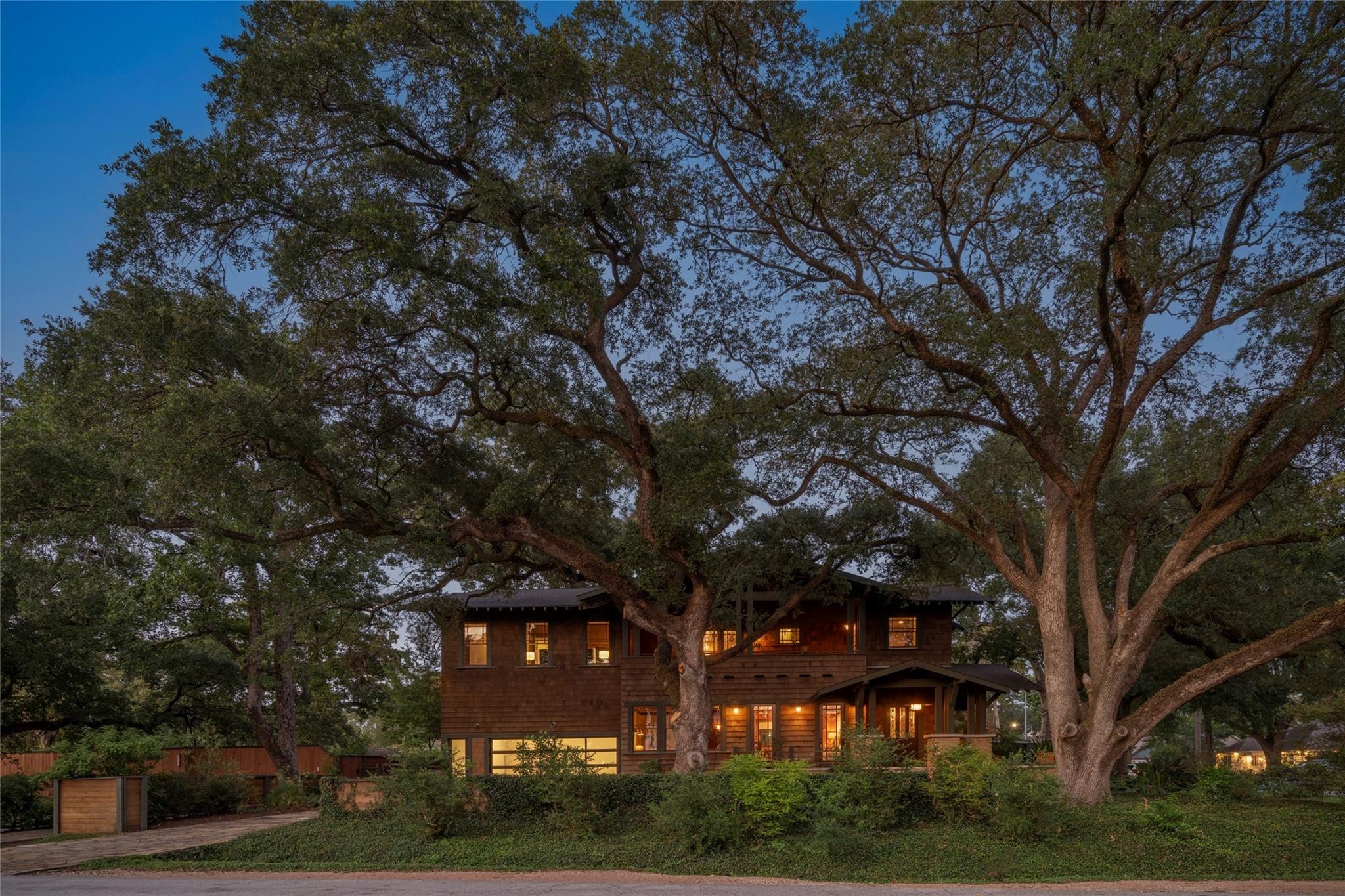 Lamonte Ln, Houston, TX 77018