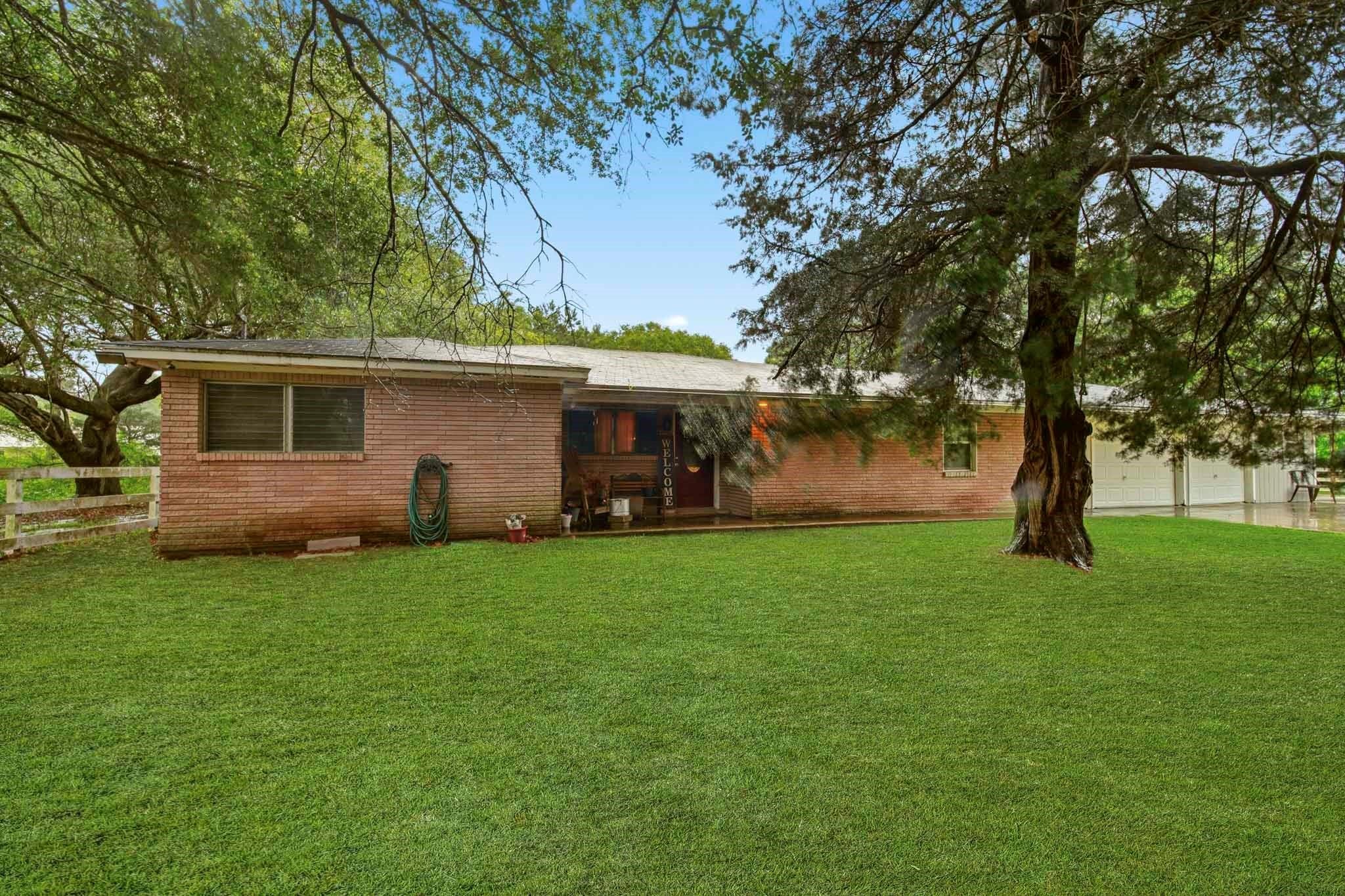 Meneley Rd, Winnie, TX 77665