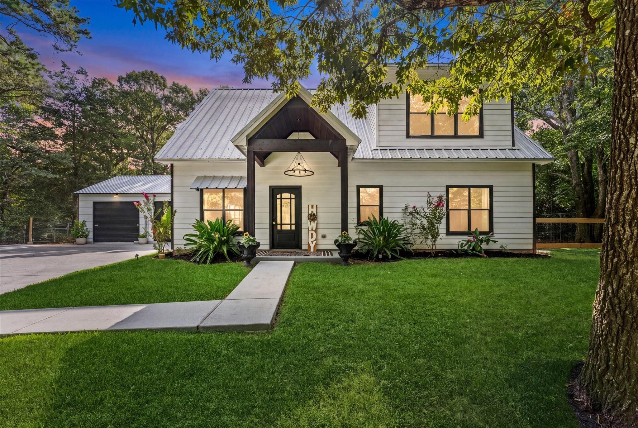 Highline Dr, Montgomery, TX 77316