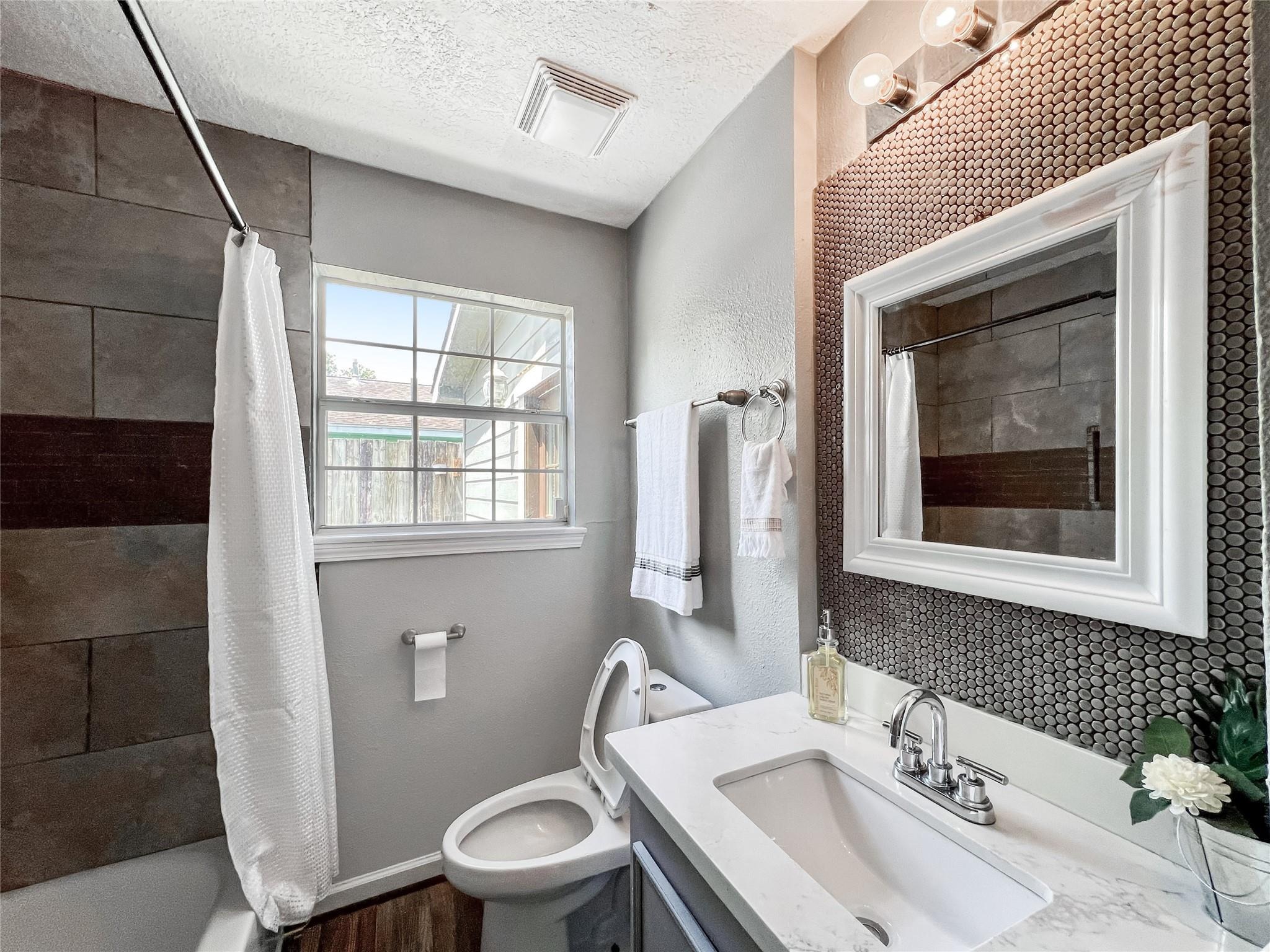 Limestone St, Houston, TX 77092 #1