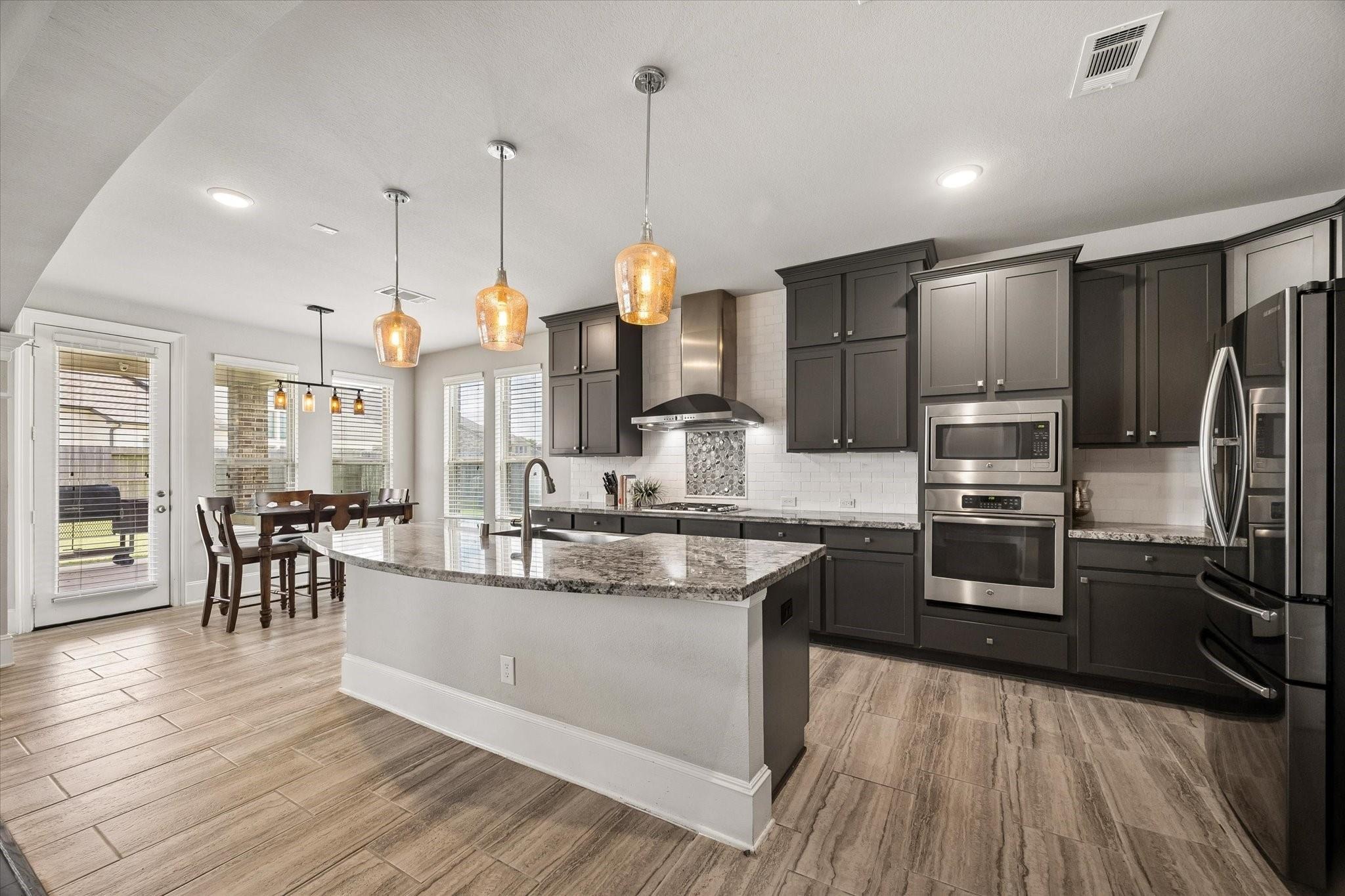 Sapphire Pines Ln, Richmond, TX 77469 #1