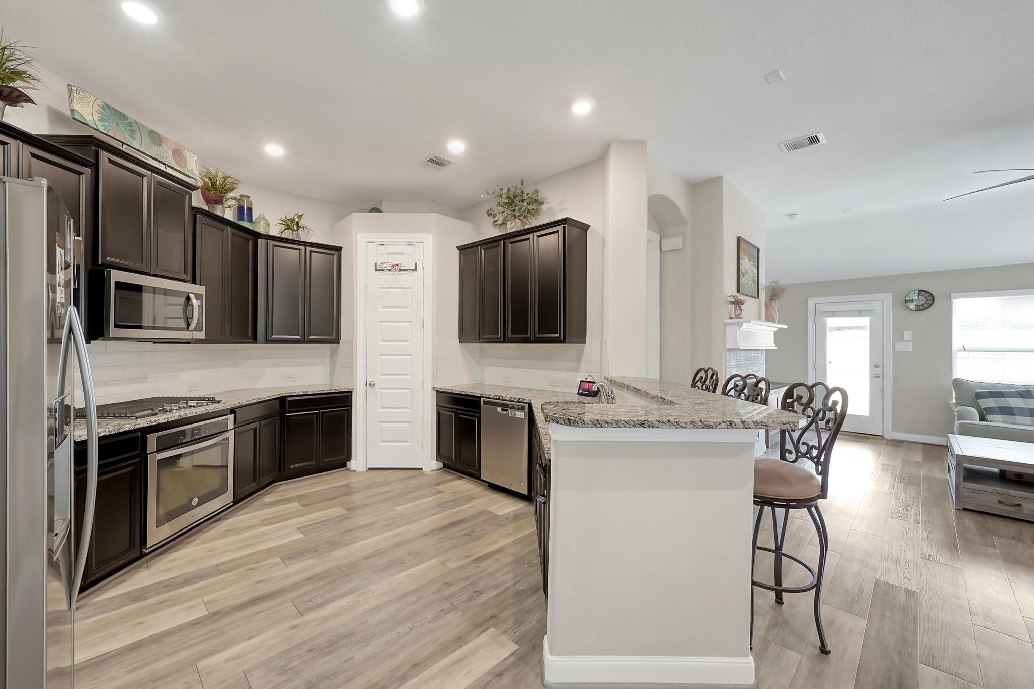 Durango Point Ct, Tomball, TX 77377 #1