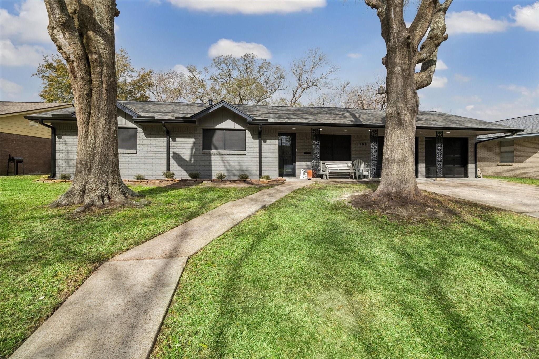 Narcille St, Baytown, TX 77520