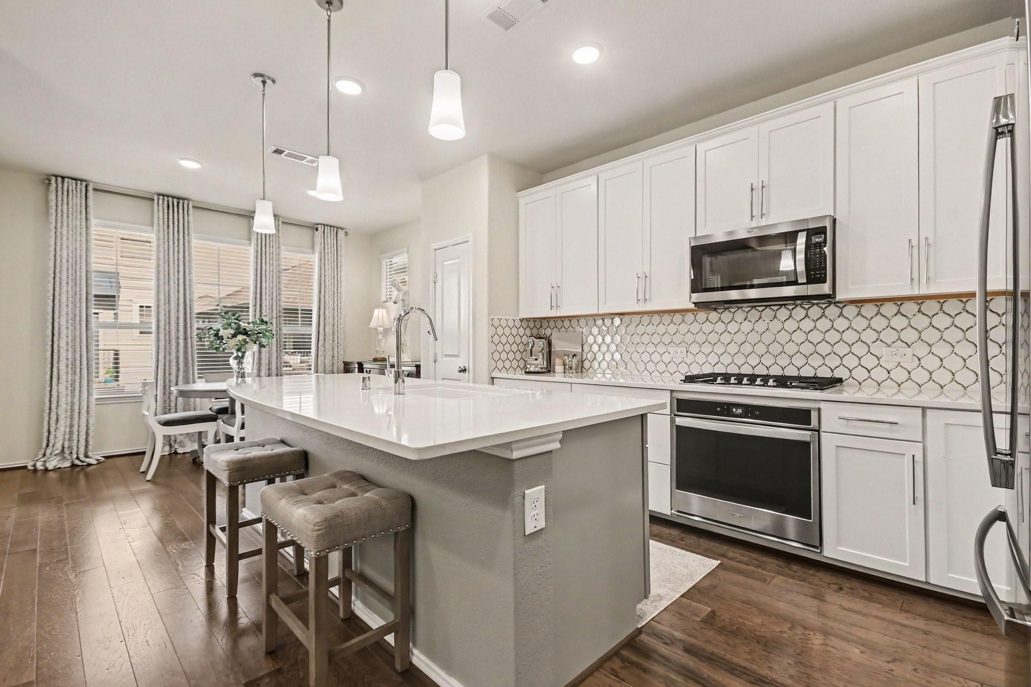 Longleaf Meadows Dr, Houston, TX 77063 #1