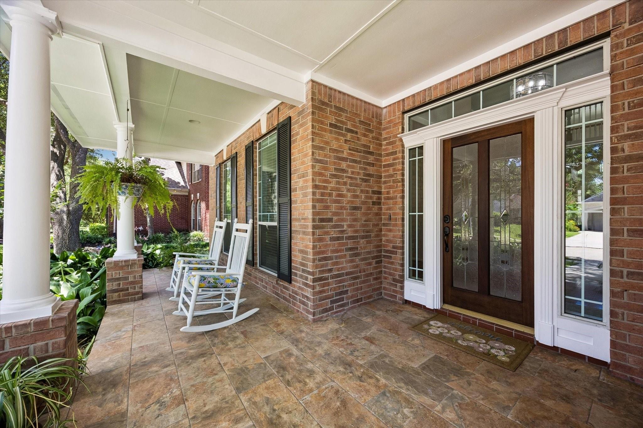Guinevere Dr, Sugar Land, TX 77479