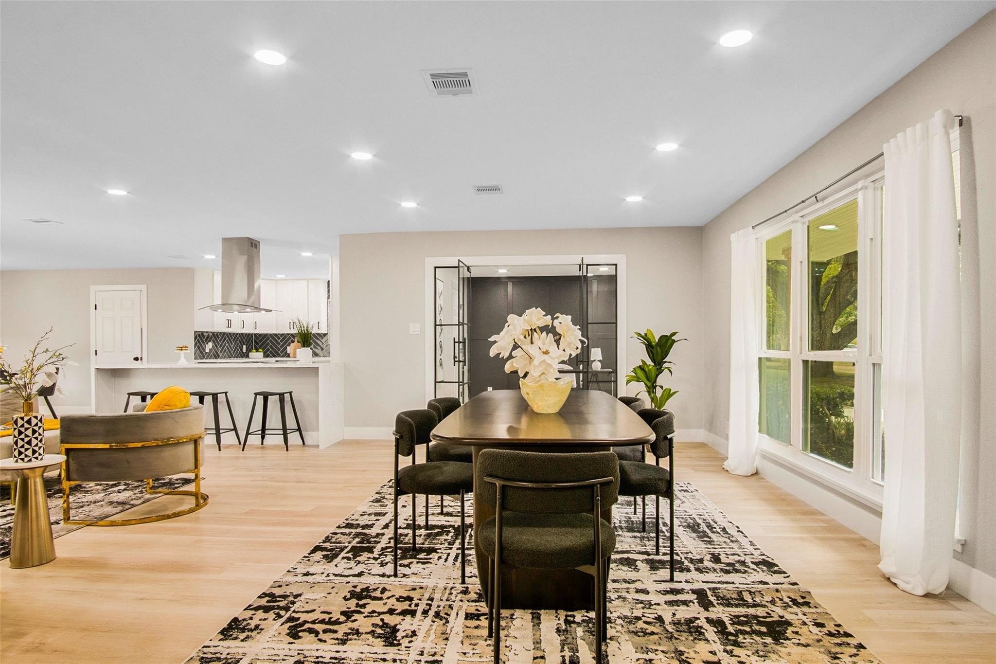 Creekbend Dr, Houston, TX 77096 #1
