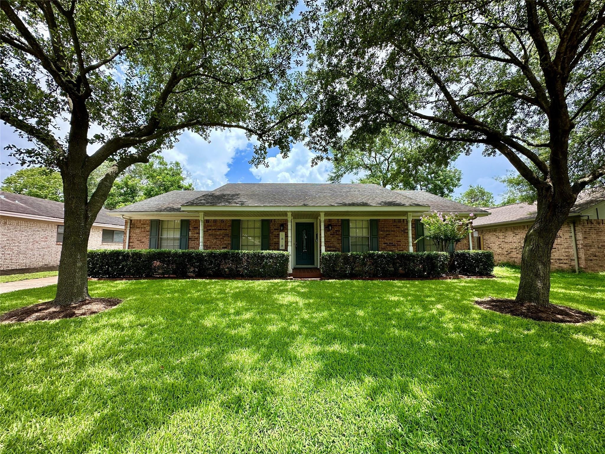 Birchmont Dr, Houston, TX 77092