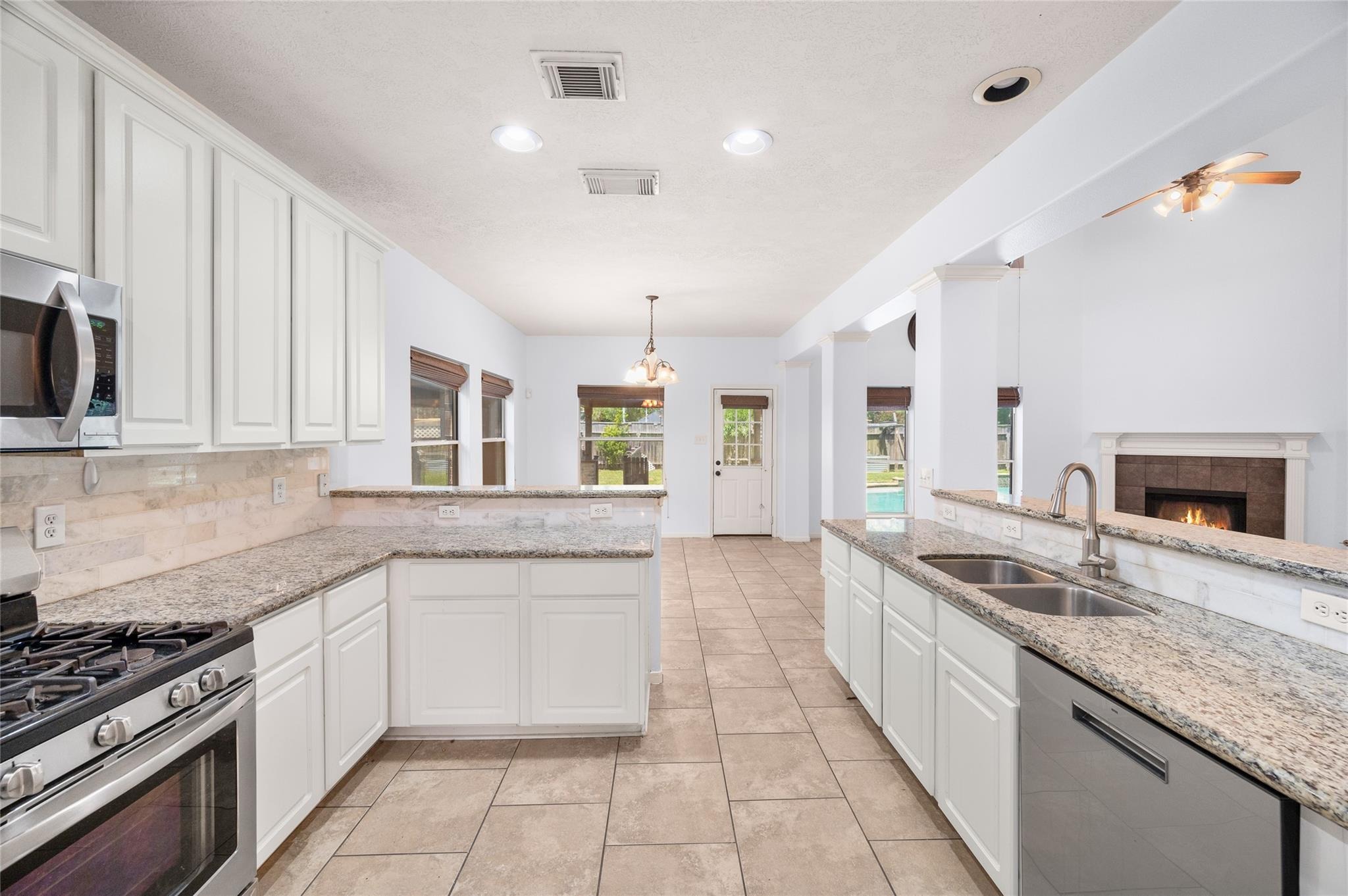 Pine Brook Dr, Deer Park, TX 77536 #1
