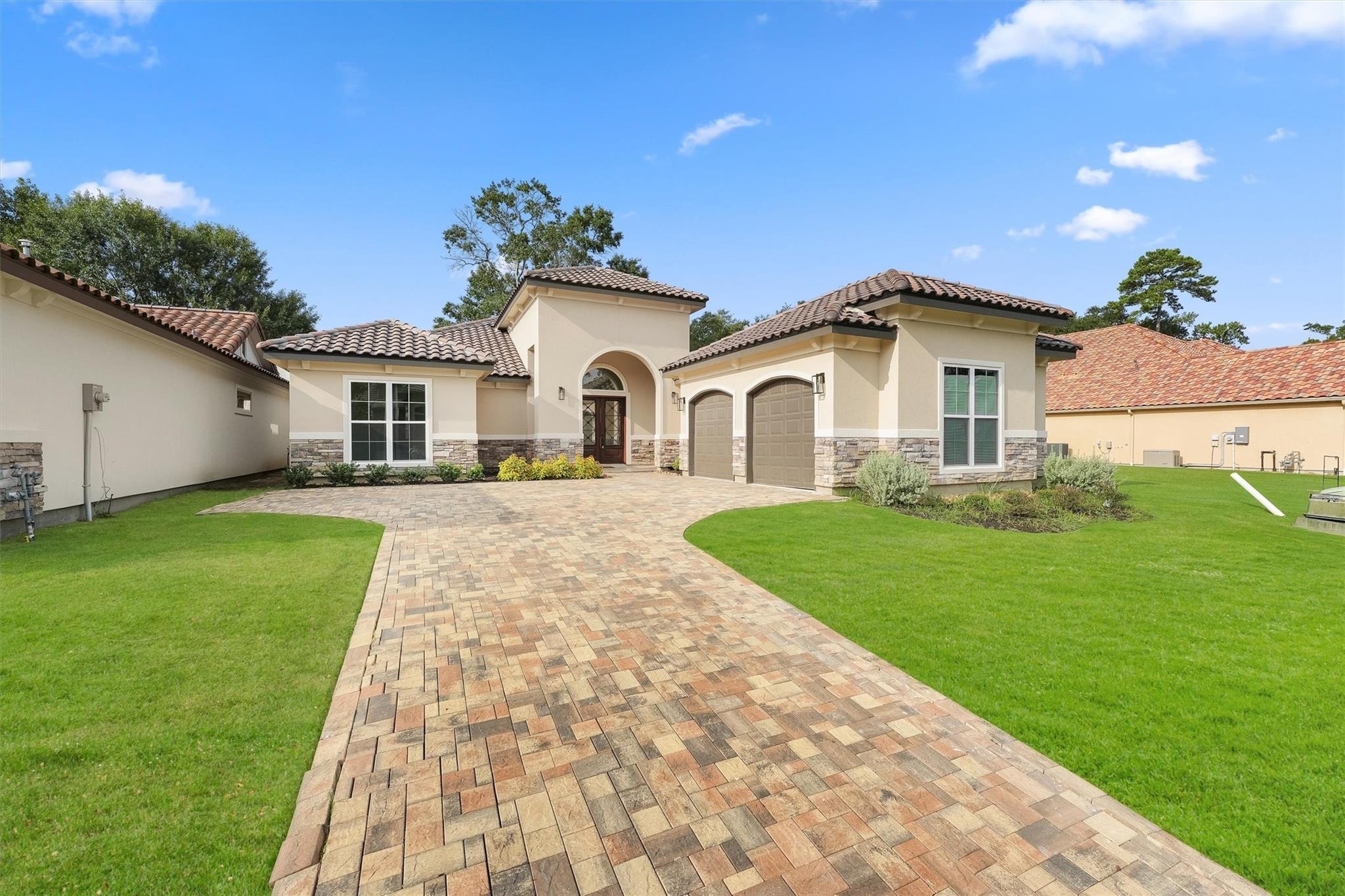 Bridges Fairway Ln, Houston, TX 77068